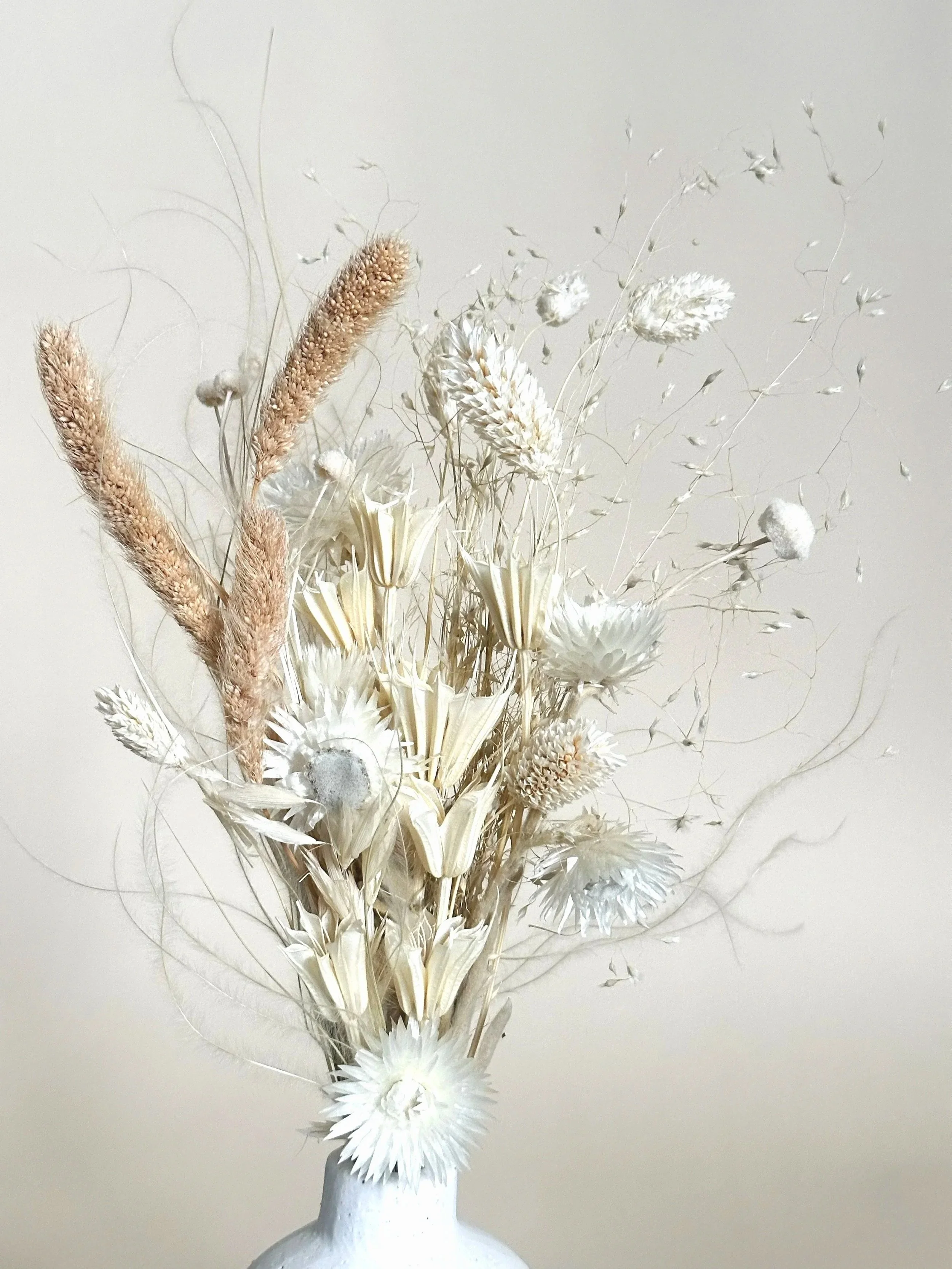 dried-floral-vase-arrangement-preserved%2B%252862%2529.jpg
