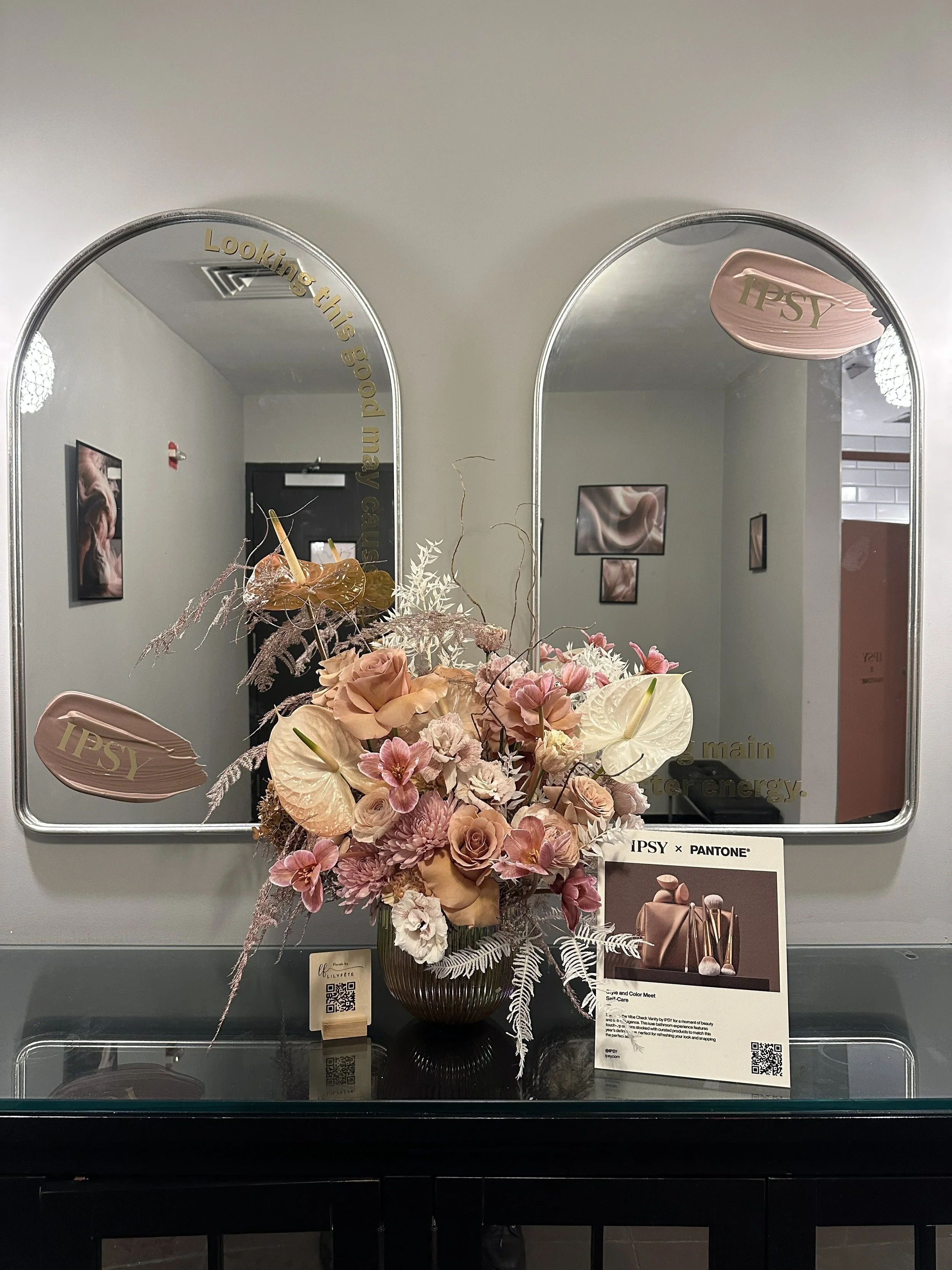 nyc-brand-activation-floral-design-corporate (38).jpg