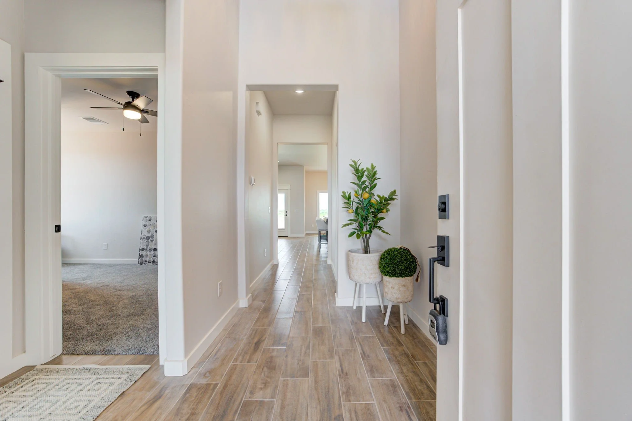 6-web-or-mls-25273 ethan st-6.jpg