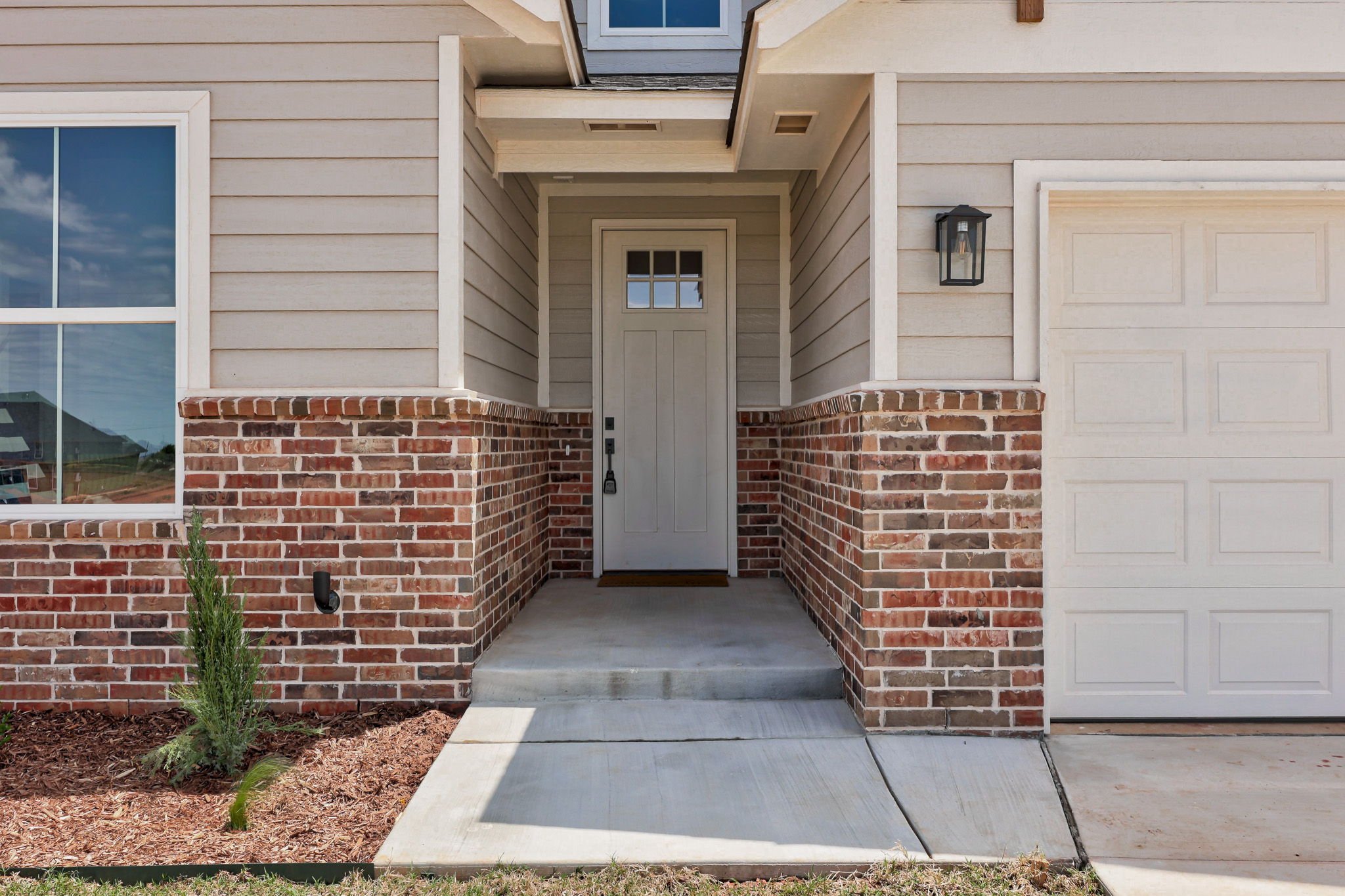 5-web-or-mls-25273 ethan st-5.jpg