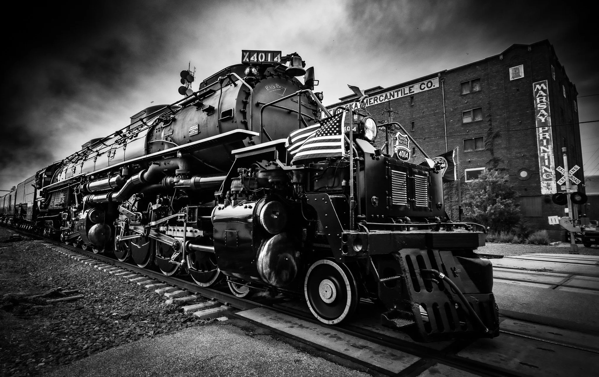 Big Boy 4014 Steam Locomotive Photograph - Grand Island, NE - View 3