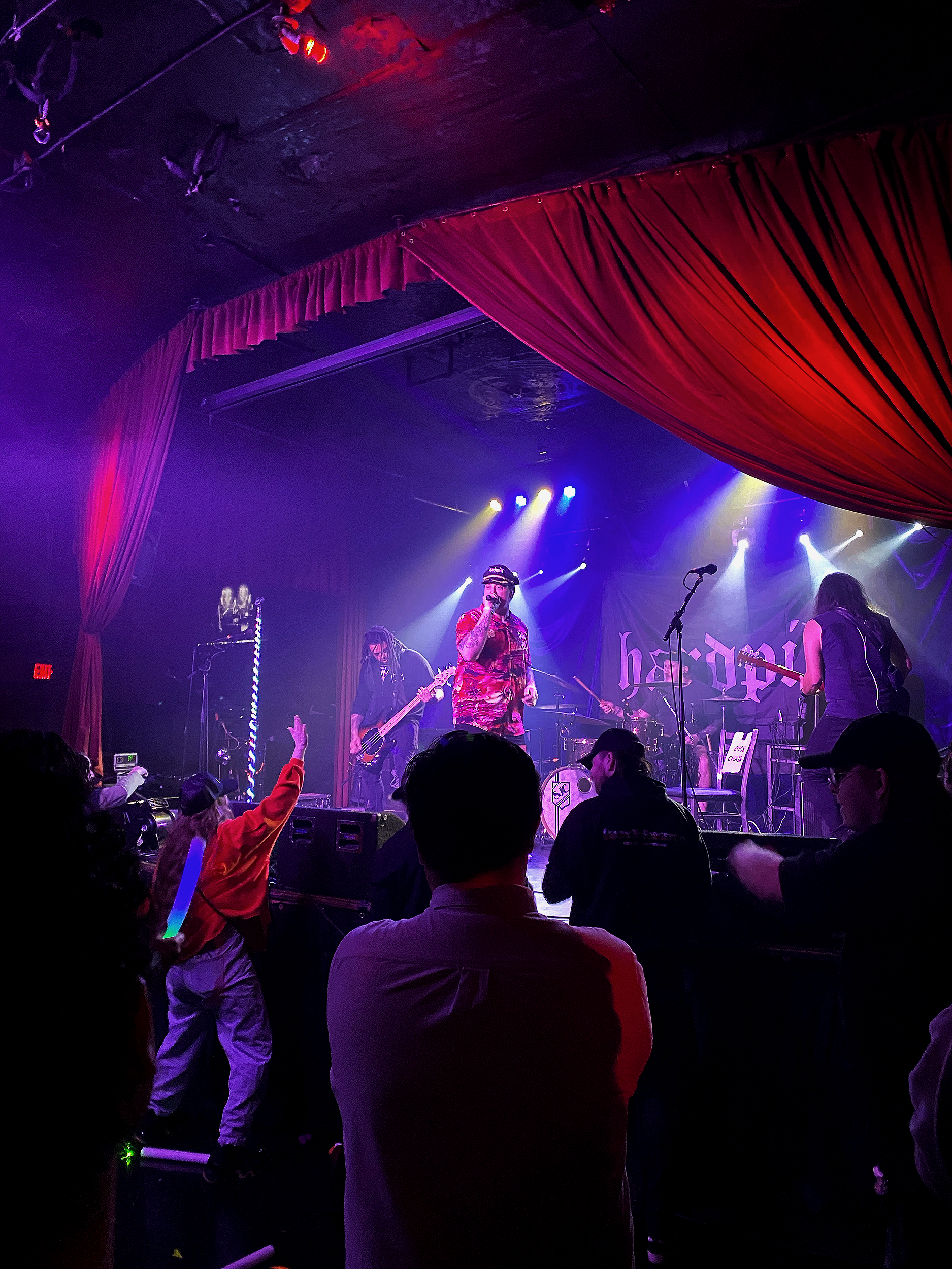 LIVE PERFORMANCE VIDEOS