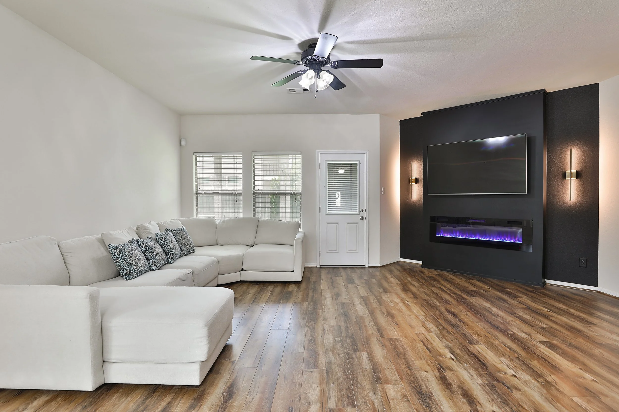 802HarborLakes_0013.JPG