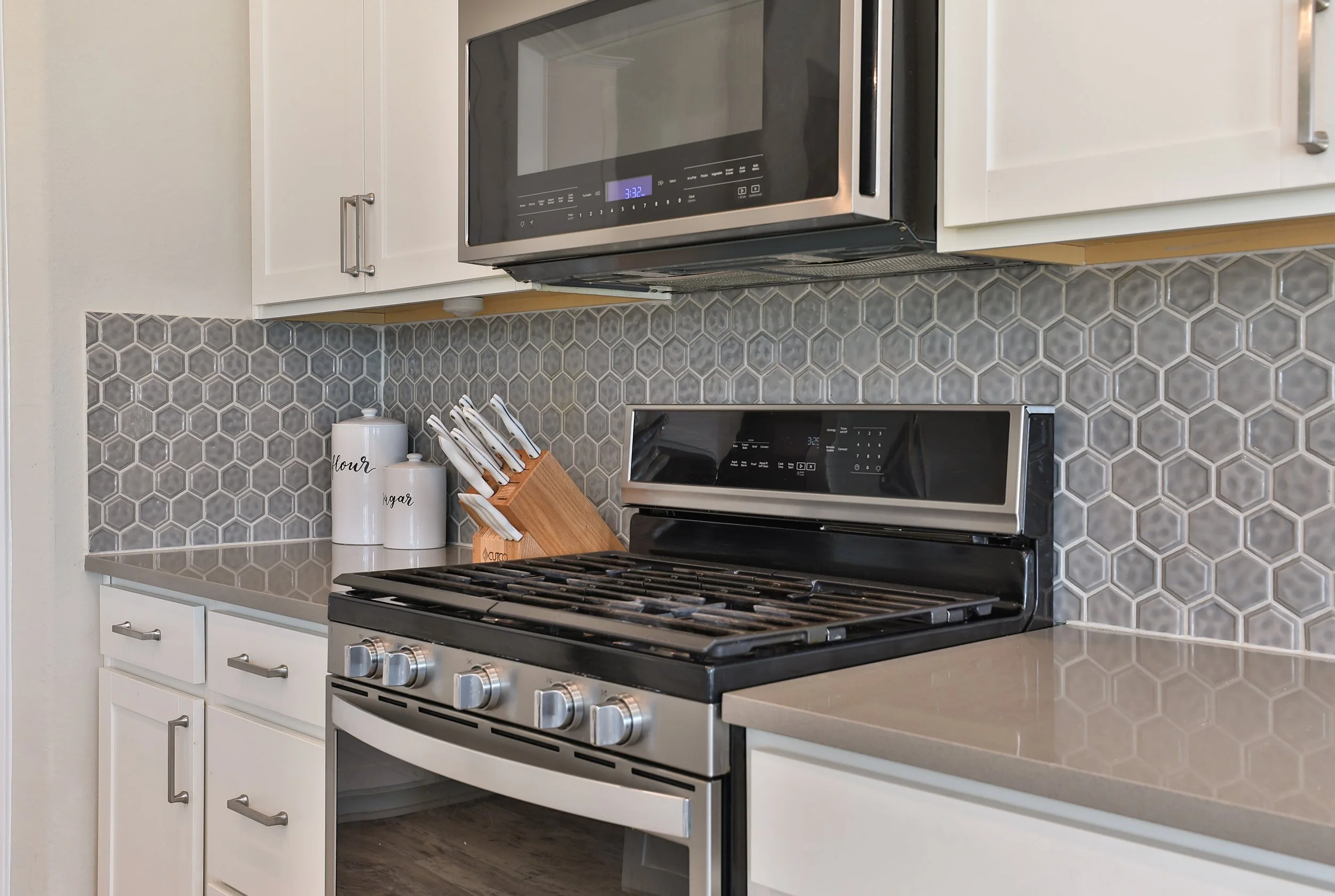 8831ArchRockDr_0020.JPG
