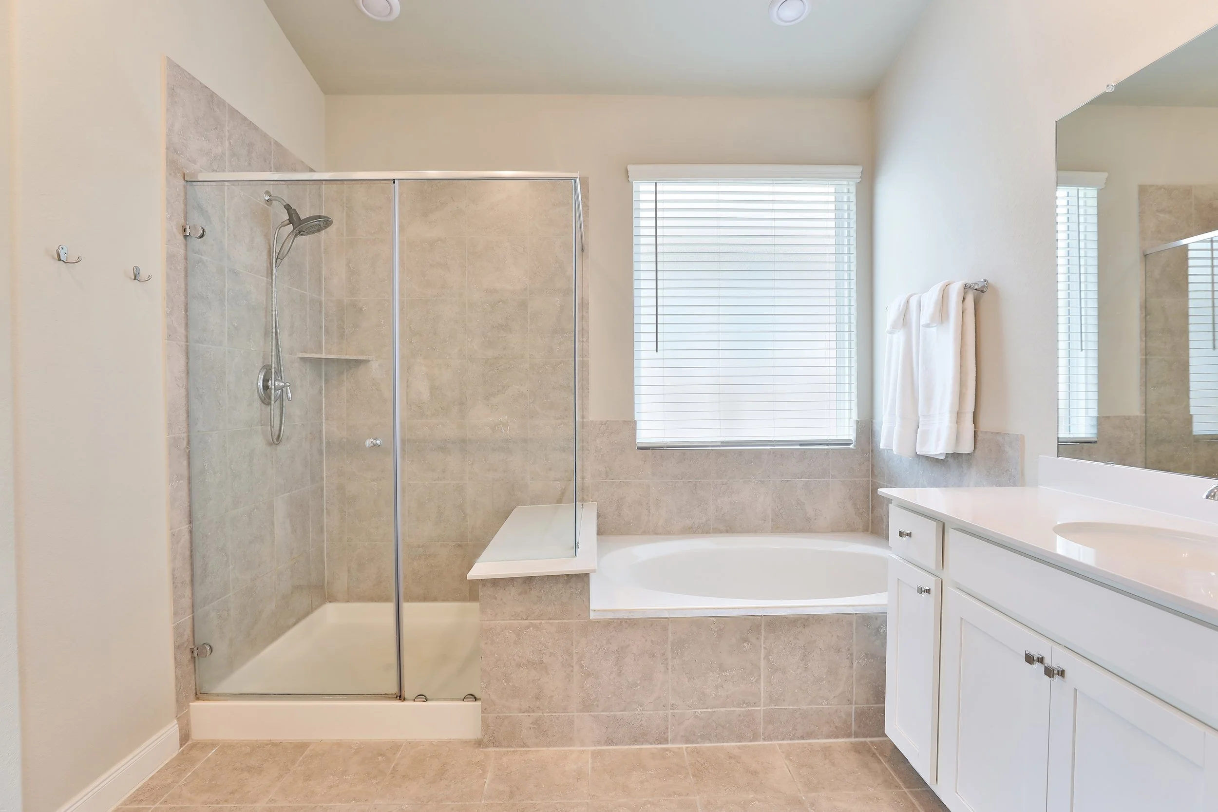 8831ArchRockDr_0026.JPG