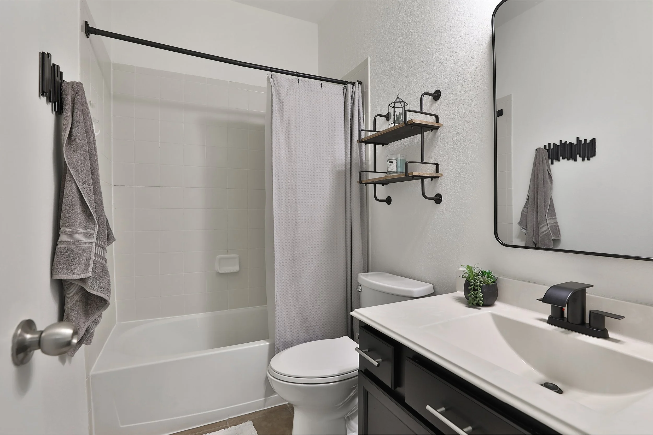 2814GoodmanRidgeDr_0008.JPG