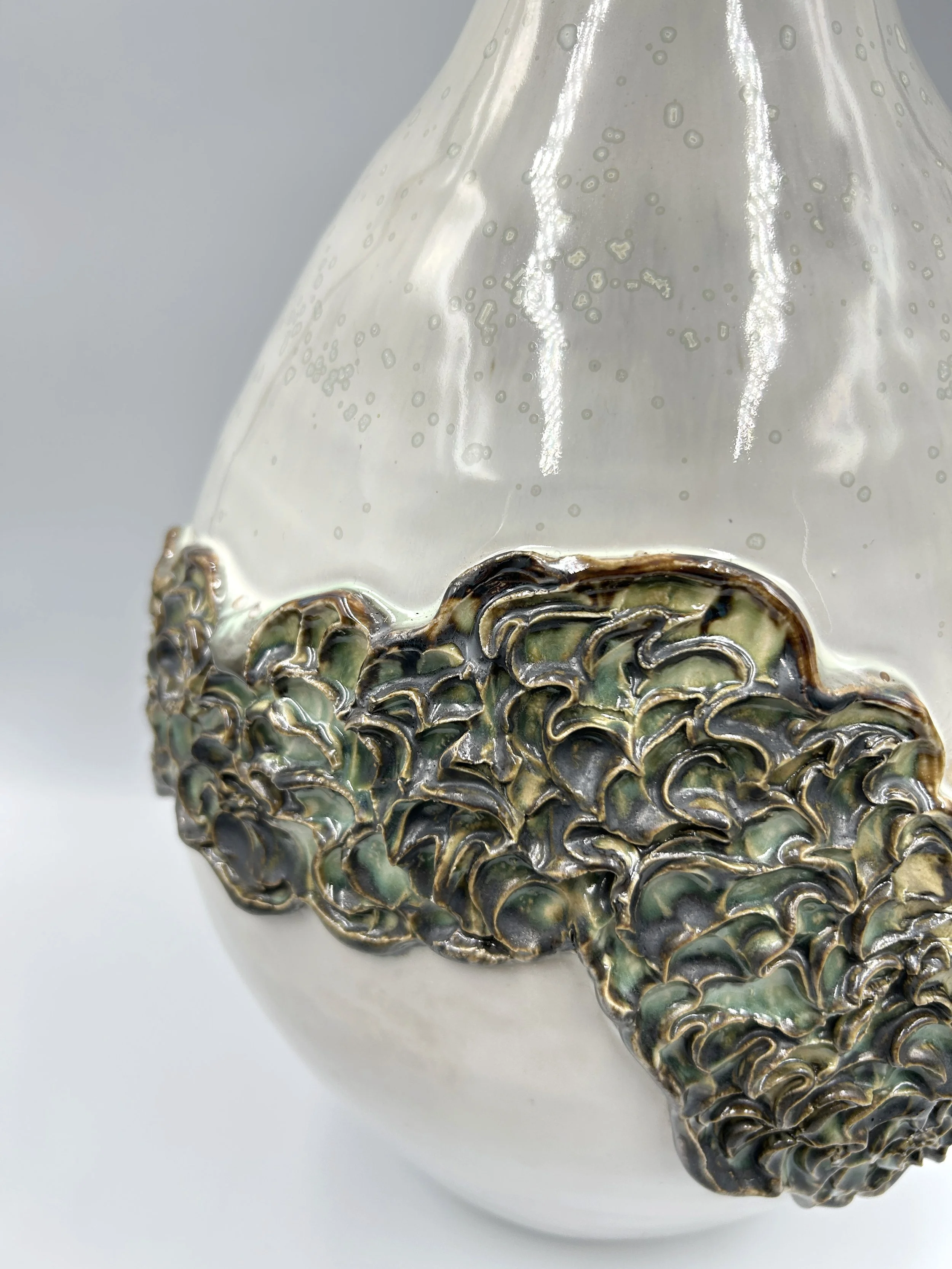 Delight in Disorder II Vase 9.jpg