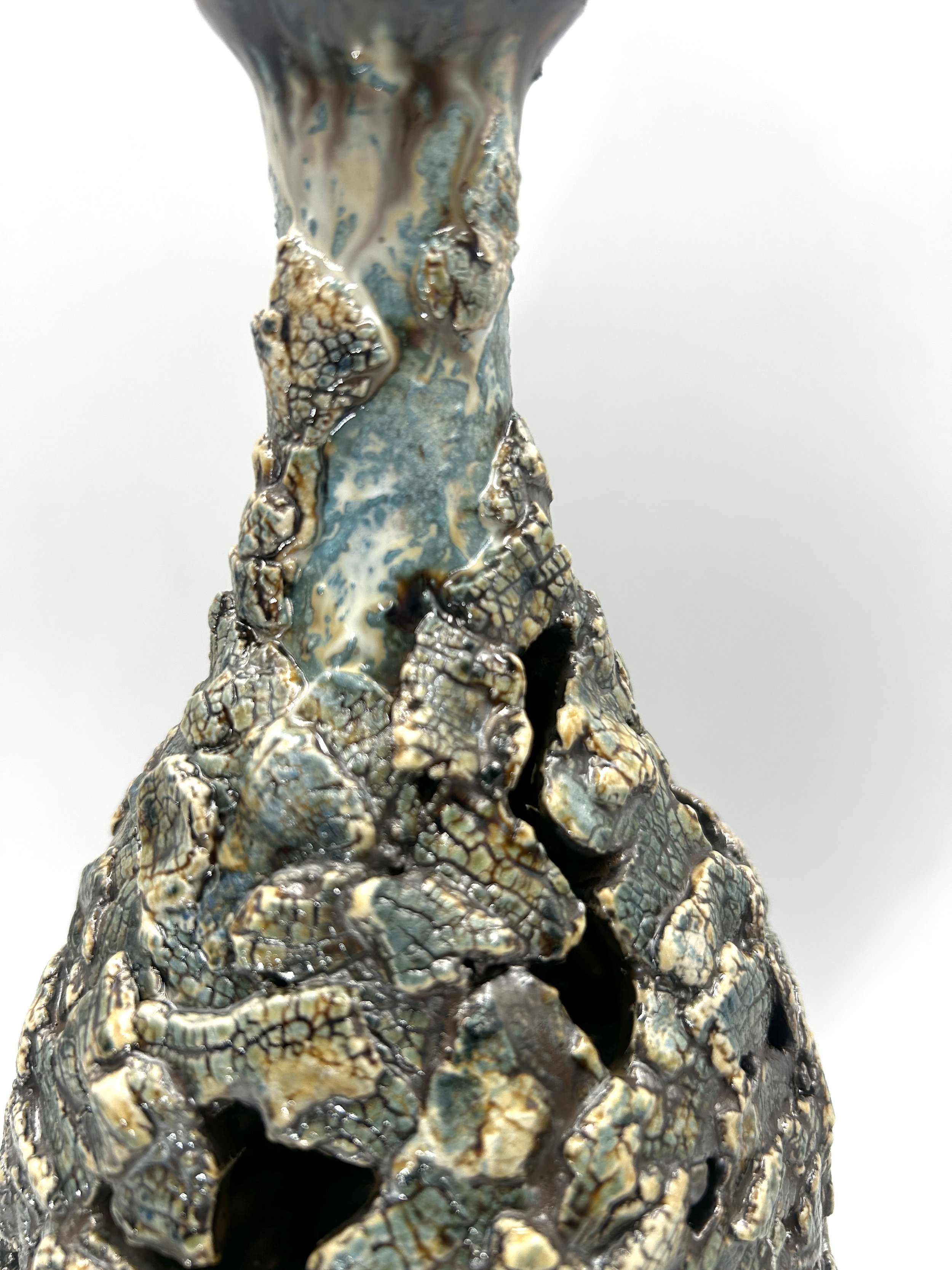 Pierced Fragment Vase 3.jpg