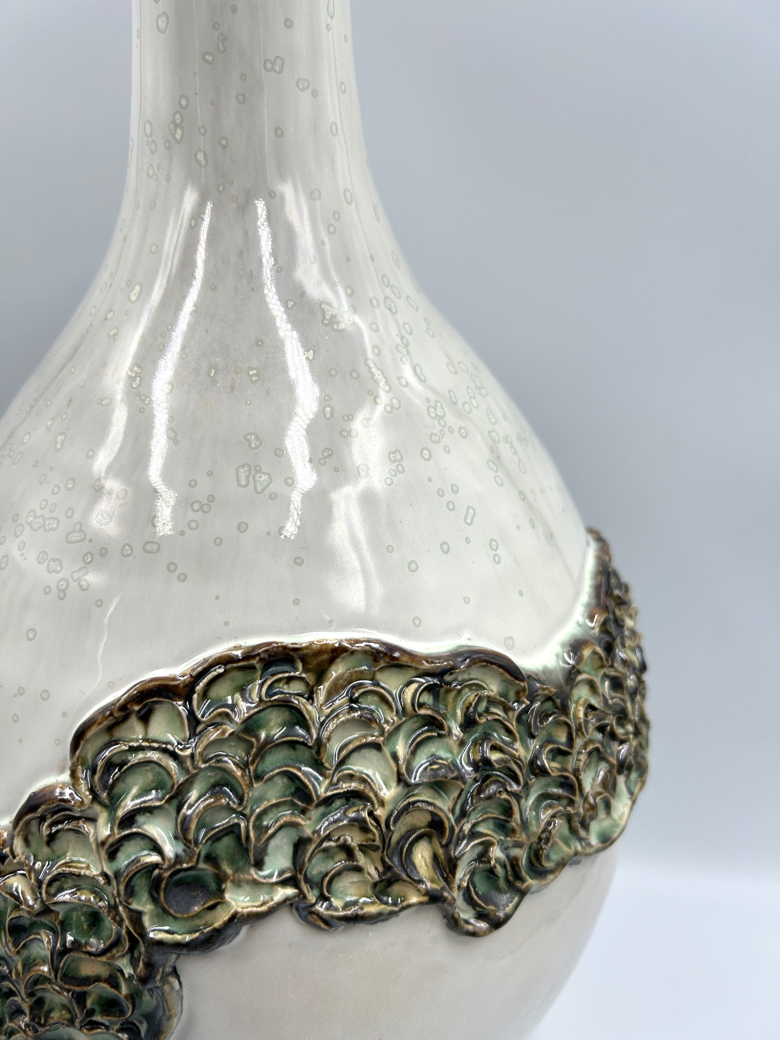 Delight in Disorder II Vase 7.jpg