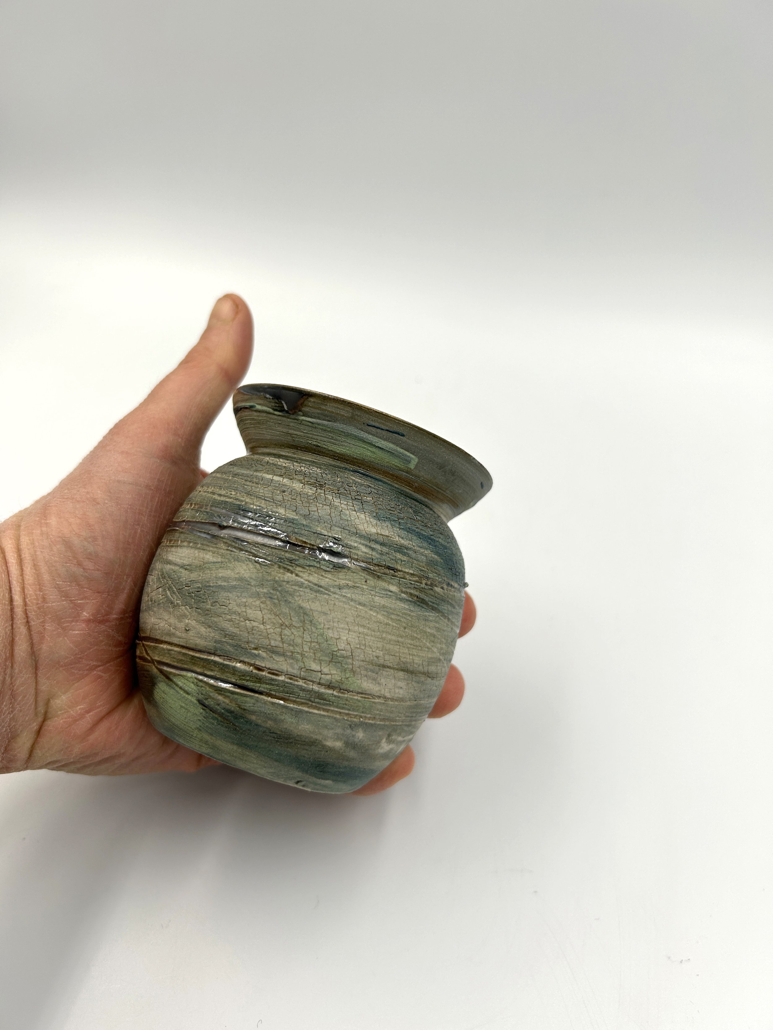 Crackle Lustre Vase White Dark Green 6.jpg