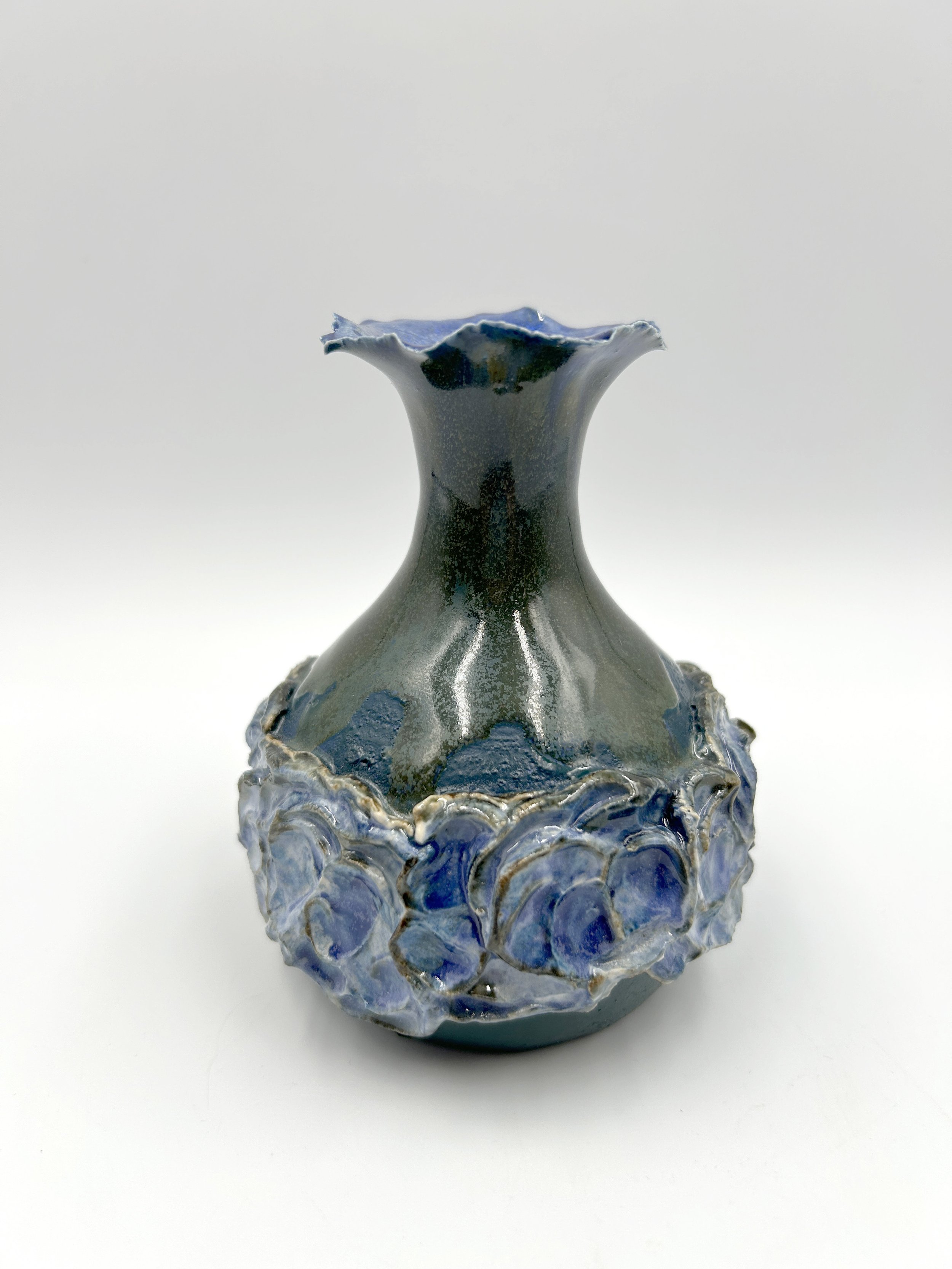 Mini Cloud Vase Blue Jade 1.jpg