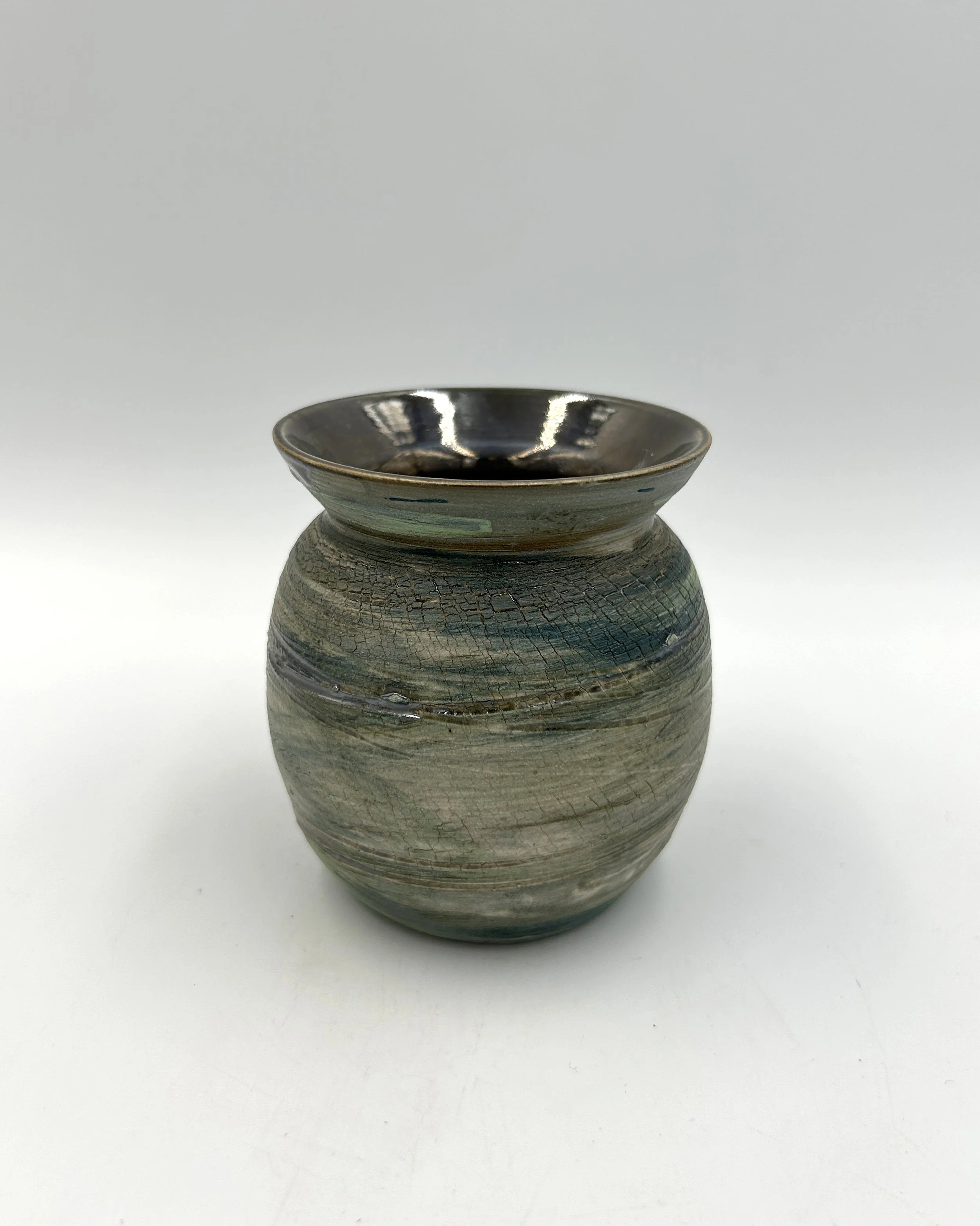 Crackle Lustre Vase White Dark Green 2.jpg