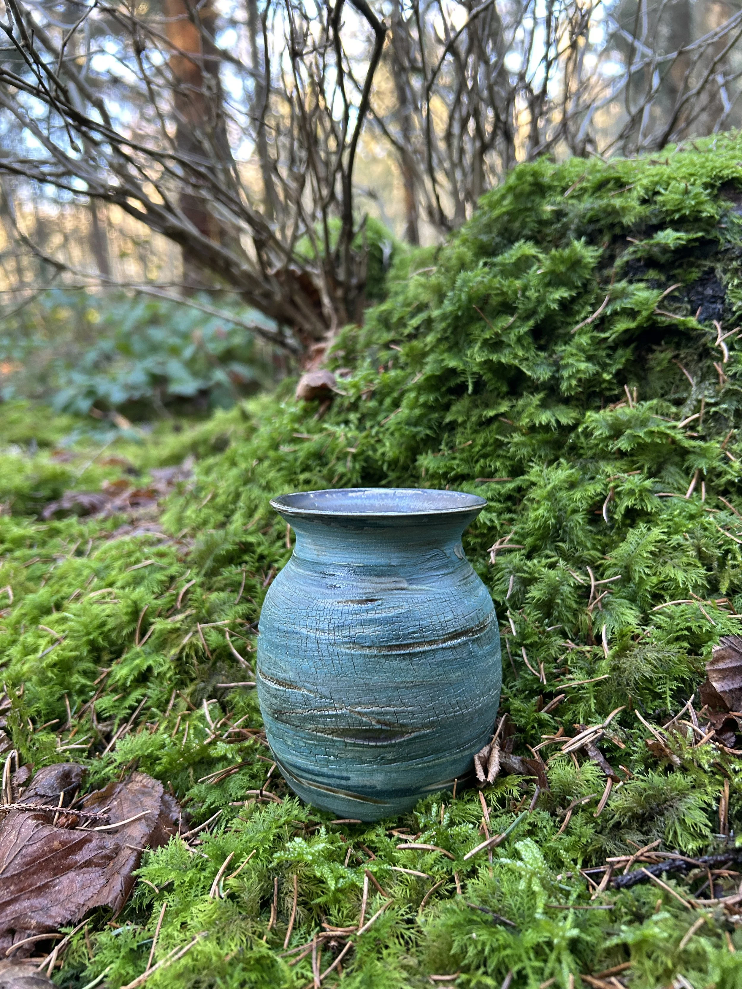 Crackle Lustre Vase Blue Green Grey 6.jpg