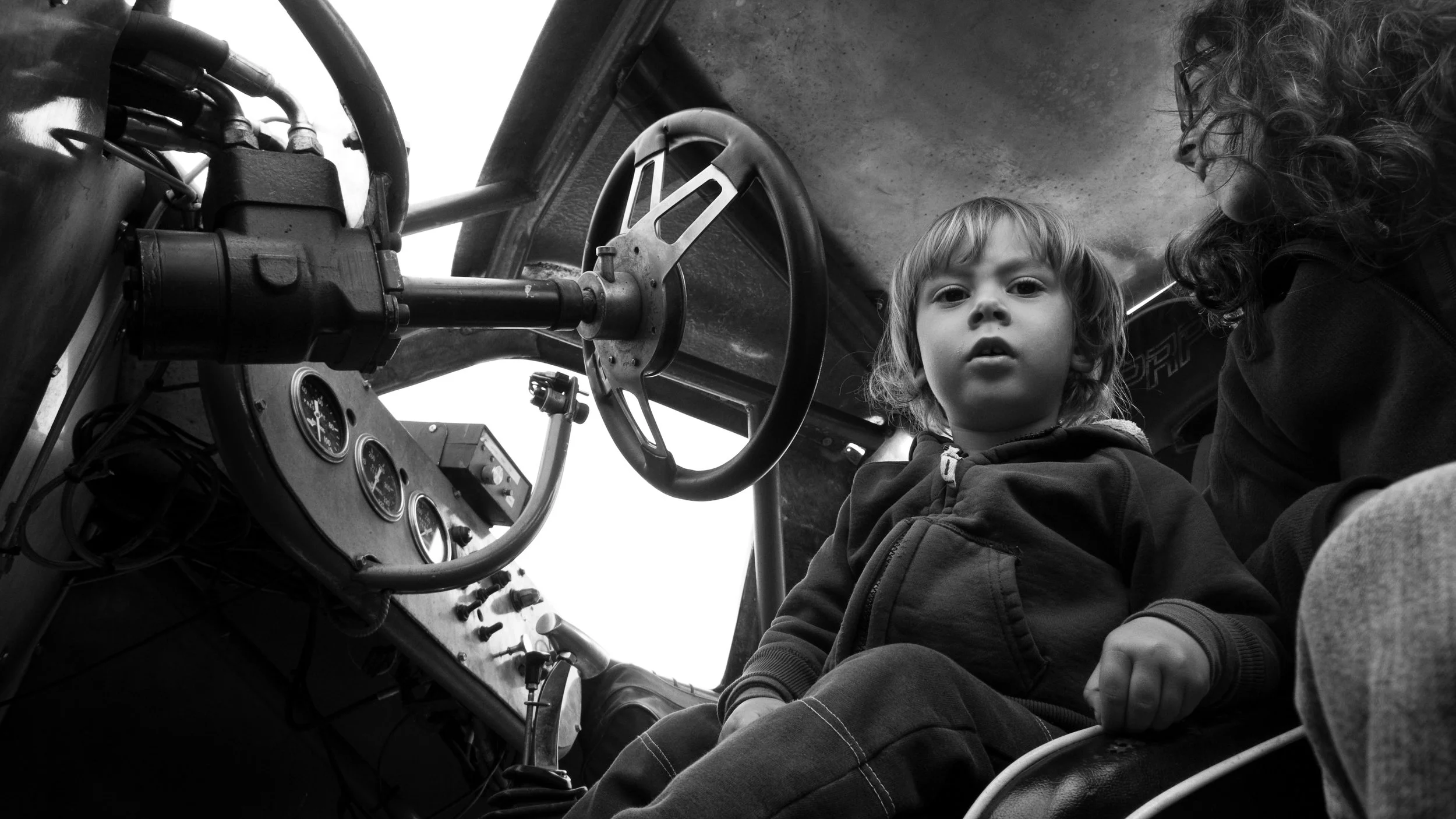 monster-truck_3645138311_o.jpg