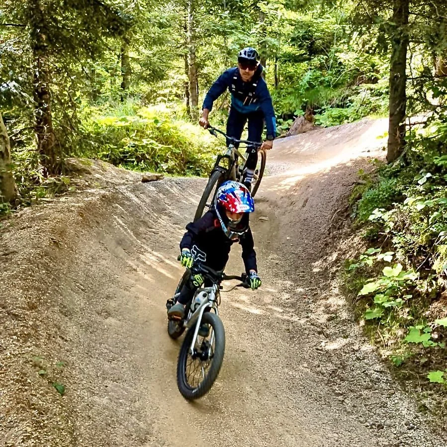 The coachings @mtbzone_bikeparkgeisskopf were a blast! 💪🏻Between the two main enduro camps we .jpg