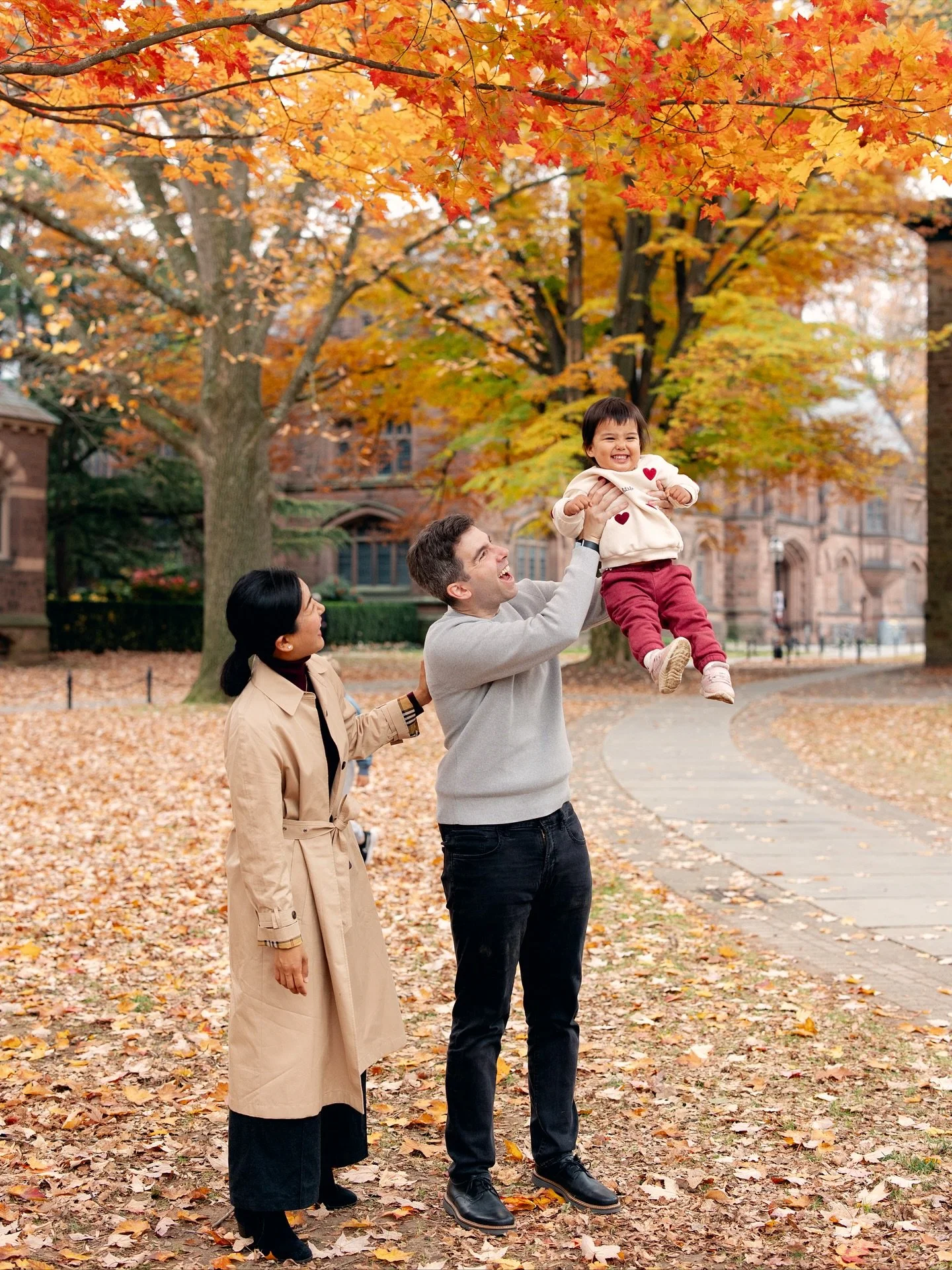 Cue the autumnal color palette on my feed &hellip;.🍁🍃🍂🎨🥧🦃 from this past Sunday 
&lsquo;
&lsquo;
&lsquo;
#njphotography #njphotographer #princetonuniversity #princetongradschool #princetonphotographer #princetonnj #njweddingphotographer #weddin