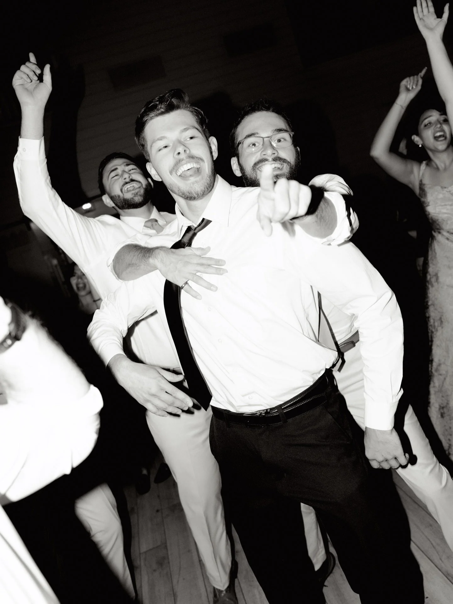 In honor of Chloe &amp; Carsons gallery being delivered a couple of weeks ago ⭐️⭐️ had to share these!