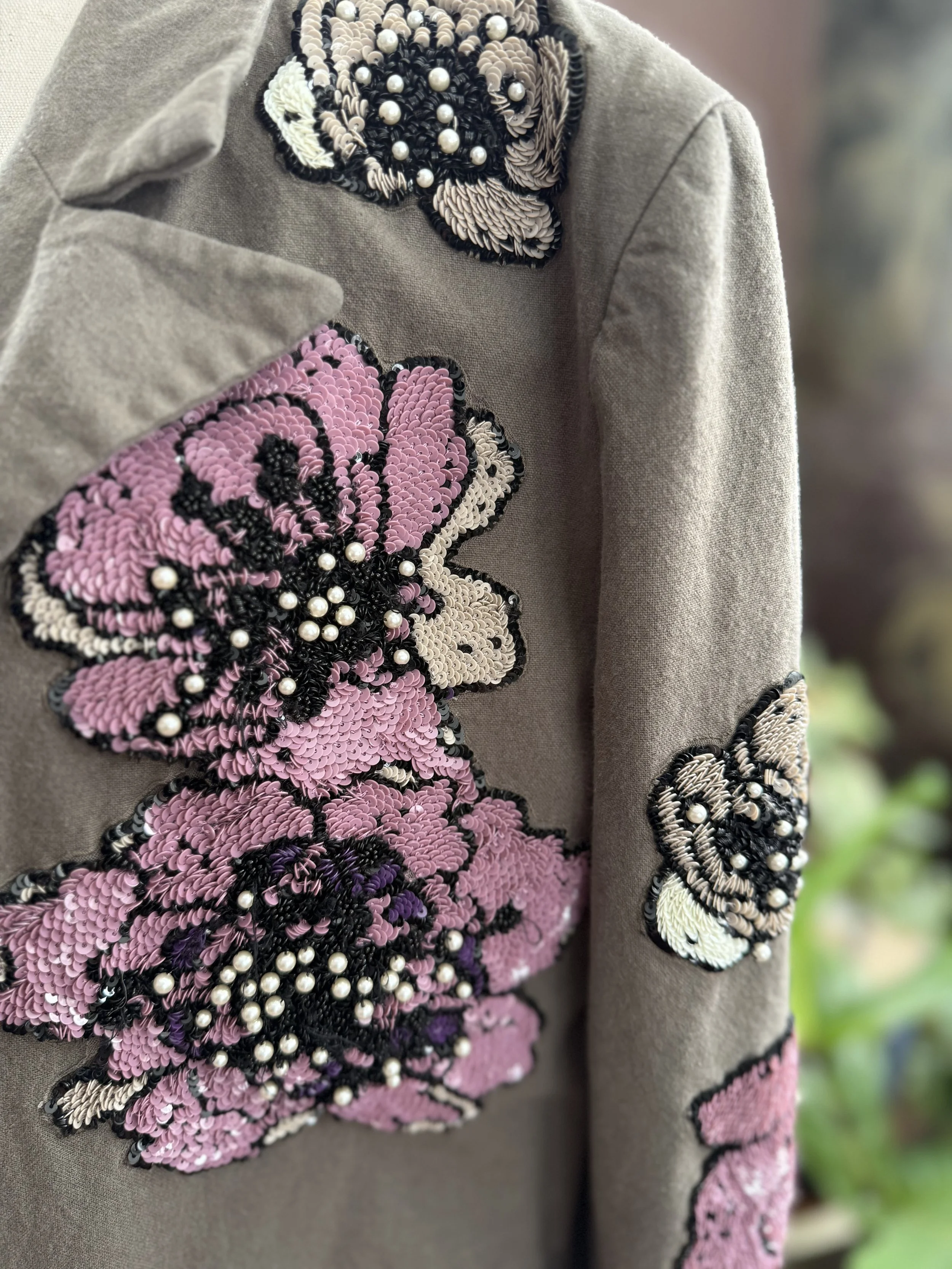 Floral Embellished Blazer detail.jpg