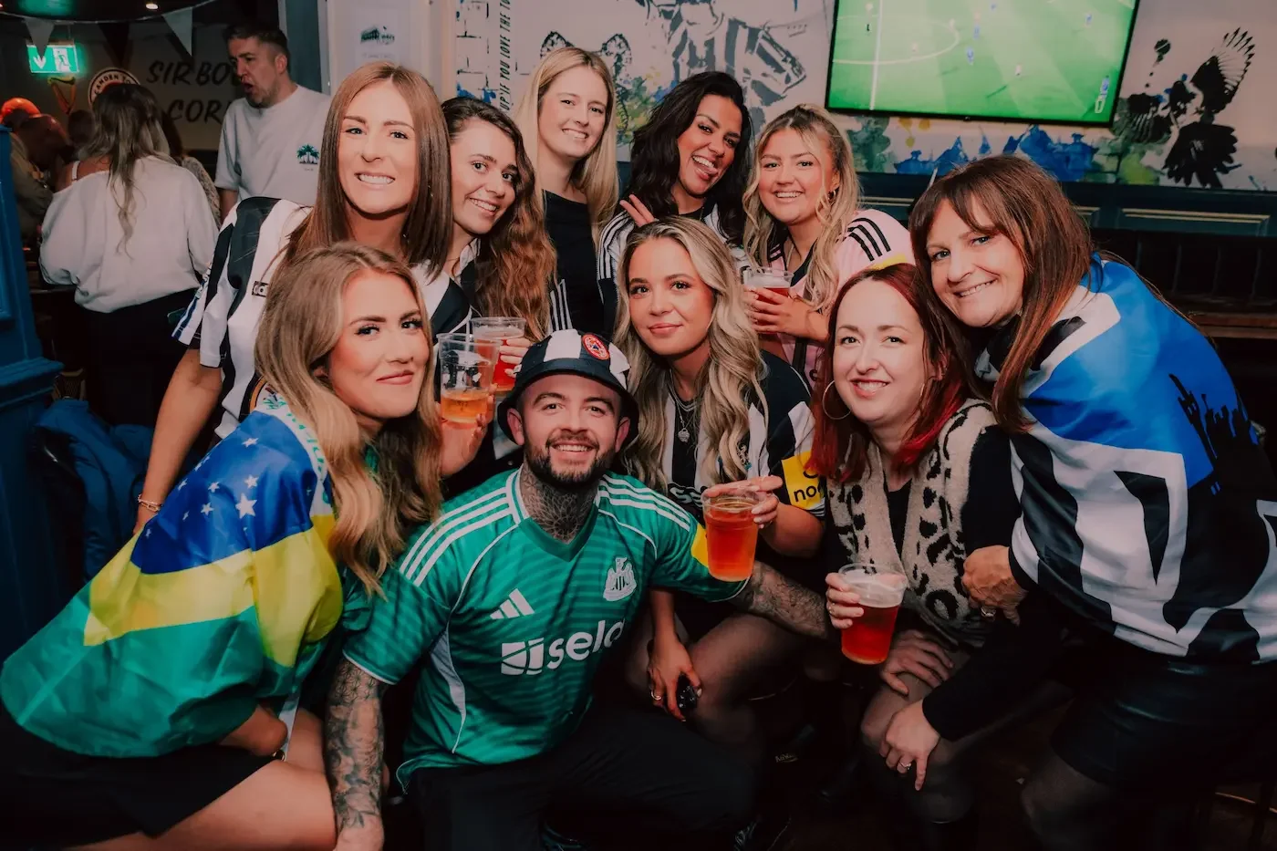 sports bar in newcastle fans