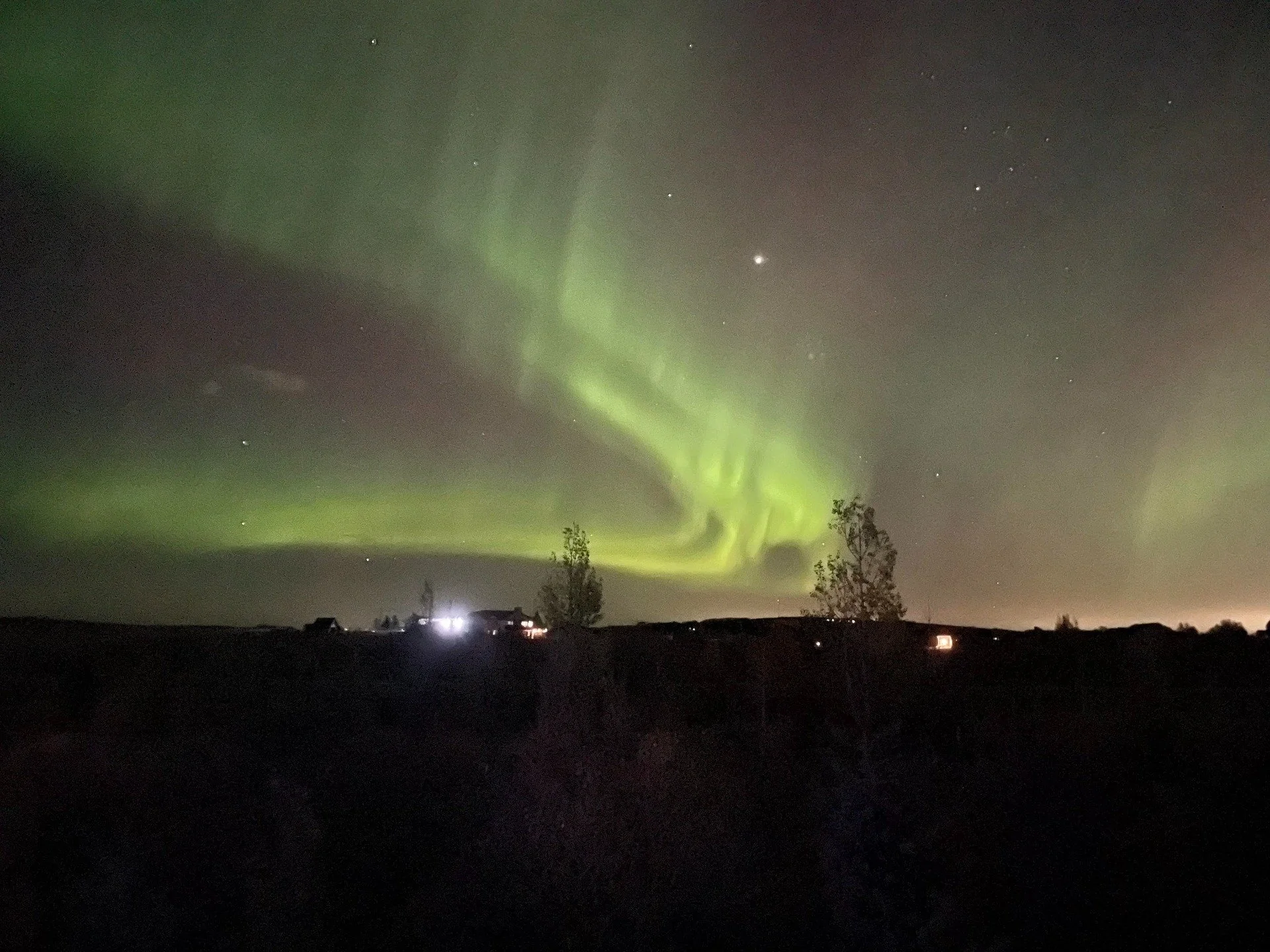 Another busy but rewarding day meeting with constituents and attending the RVC Municipal Election Forum, capped off by a beautiful northern lights show. 

Moments like this remind me why it matters to protect the rural character of our county. Protec