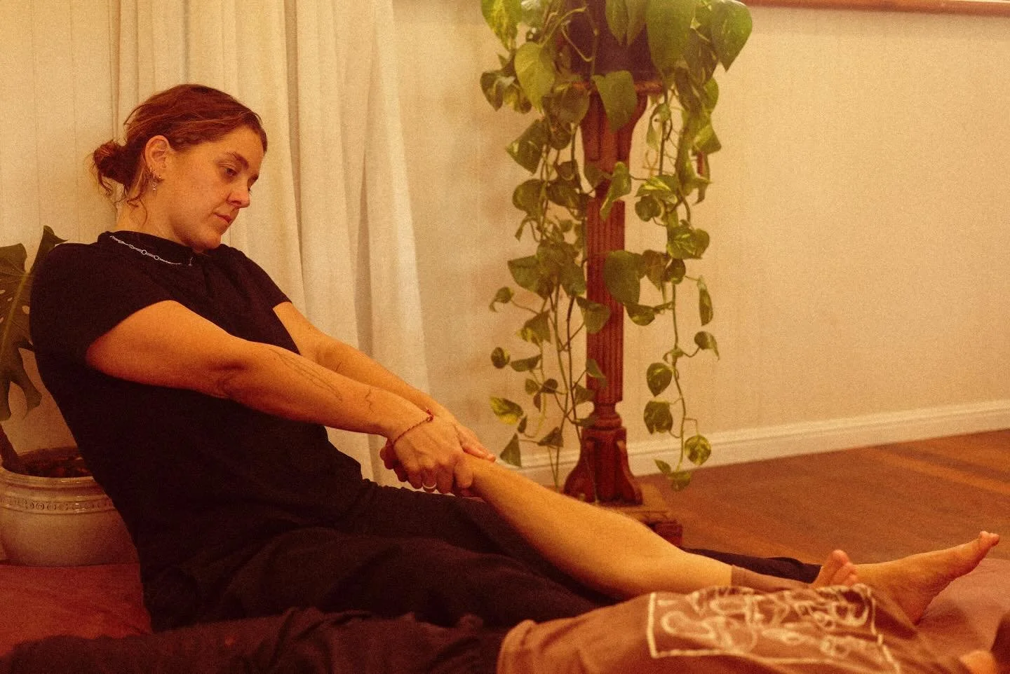 The Fire Element dominates during the Summer season ~ here are some tips to balance and cool the system 🪭

They may seem obvious, but if you&rsquo;re one of those people who run 5km in the peak of midday during summer, please take note&hellip; 

Nou