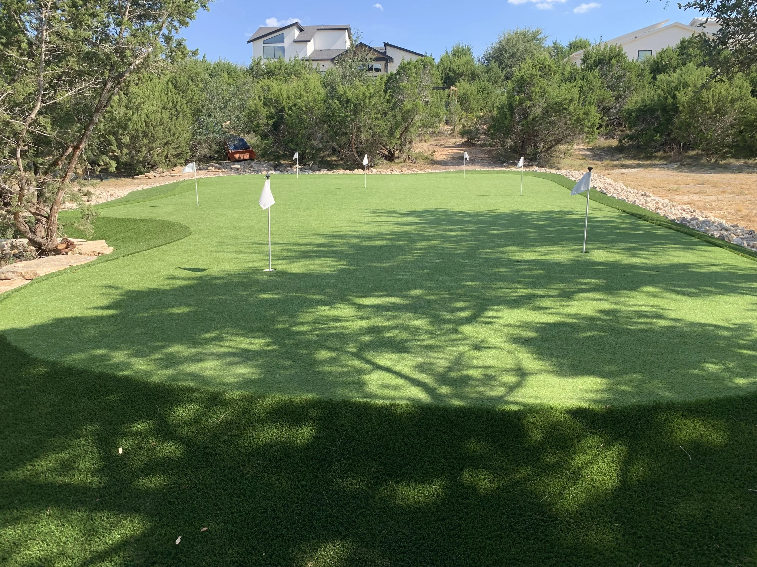 Residential Putting Green - Masters Artificial Turf.jpg