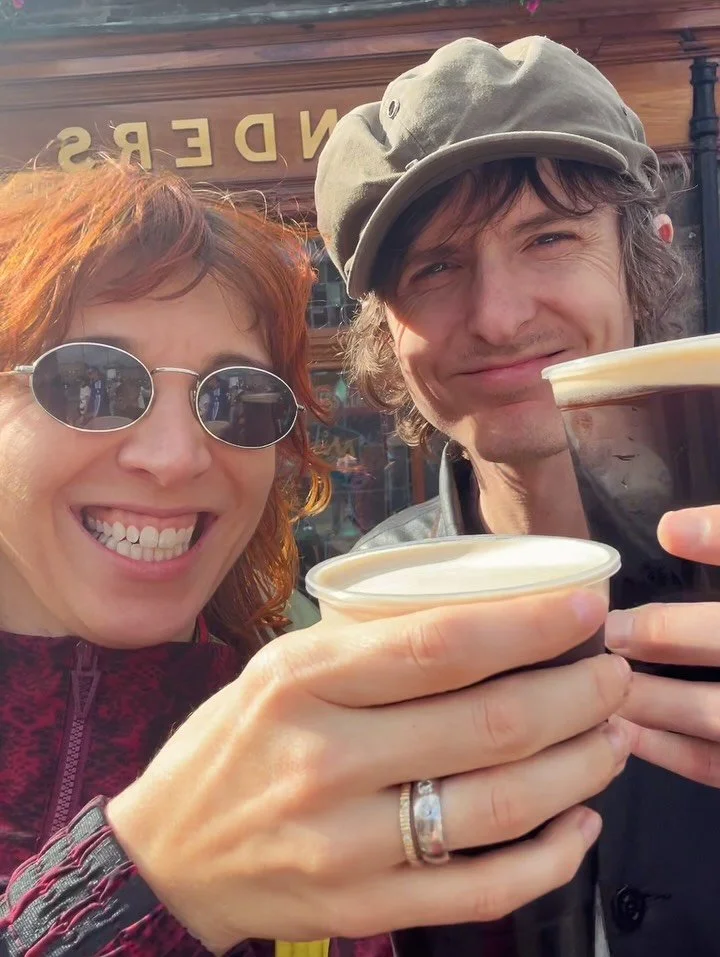 OASIS just played their last US show so we have to immortalize our pilgrimage to Edinburgh where we all actually legally died and went to heaven 🪽

our TM @goose_witch is a WITCH and made some sort of pact to get us AFFORDABLE (last row babes) TIX l