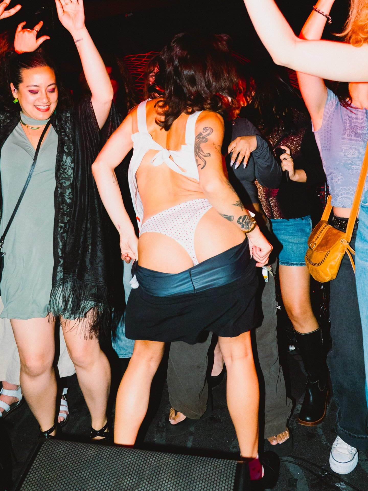 stay classy san diego 🍻

more CA pics to come 📸 @andrsn.photos