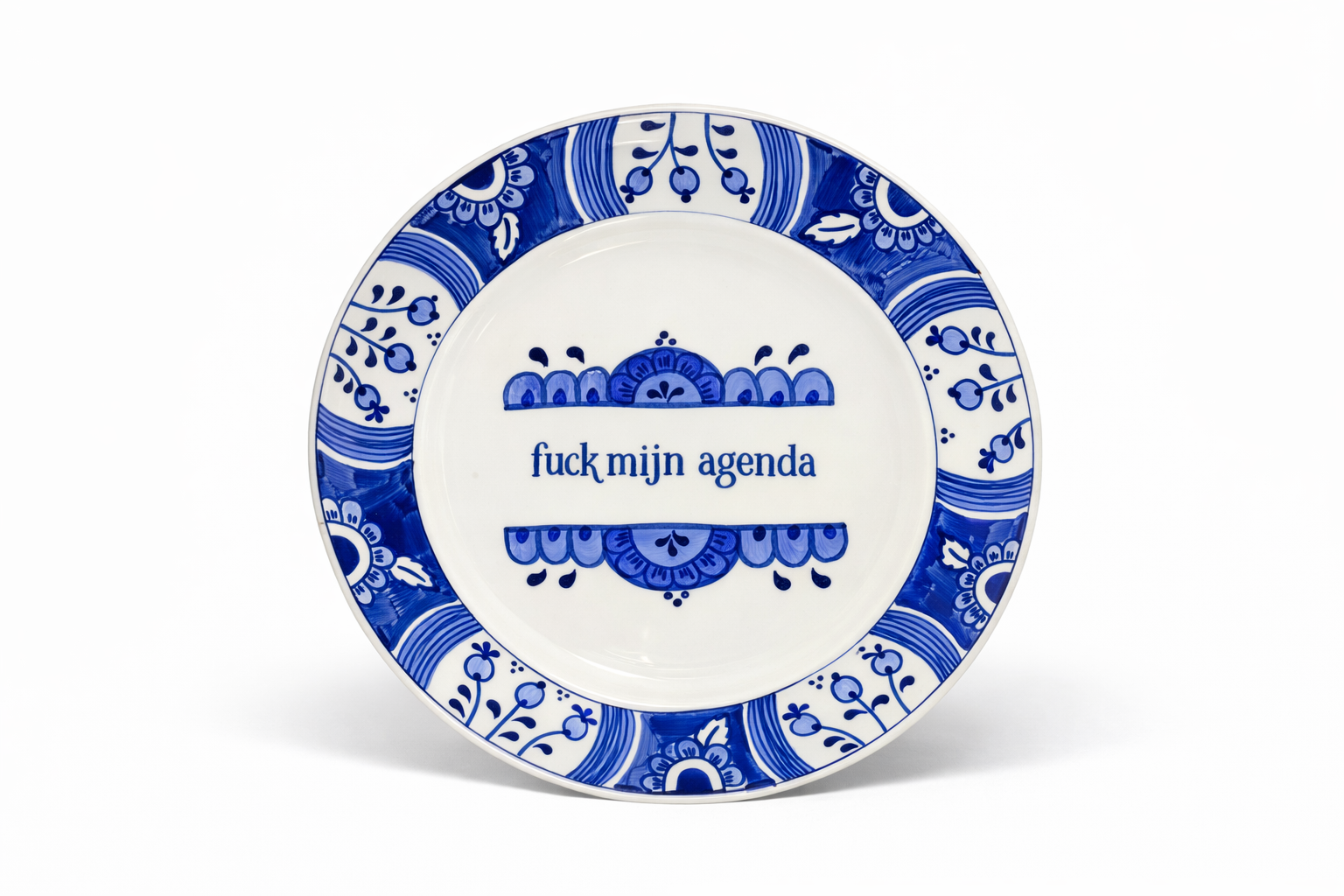 Abby Junge · F*ck mijn agenda, oude borden, handbeschilderd met acrylverf en afgewerkt met beschermende vernis (uniek), €180