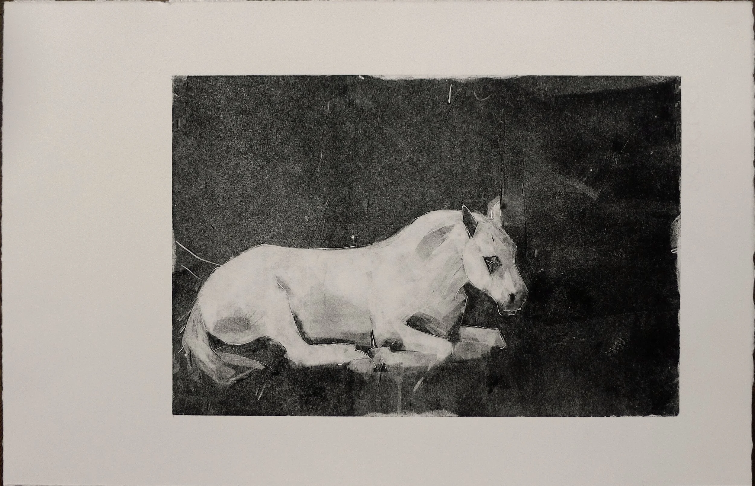 Laura Blömer · White Horses IV, monotype (olieverf), 28,5 × 44 cm incl. witrand, €295