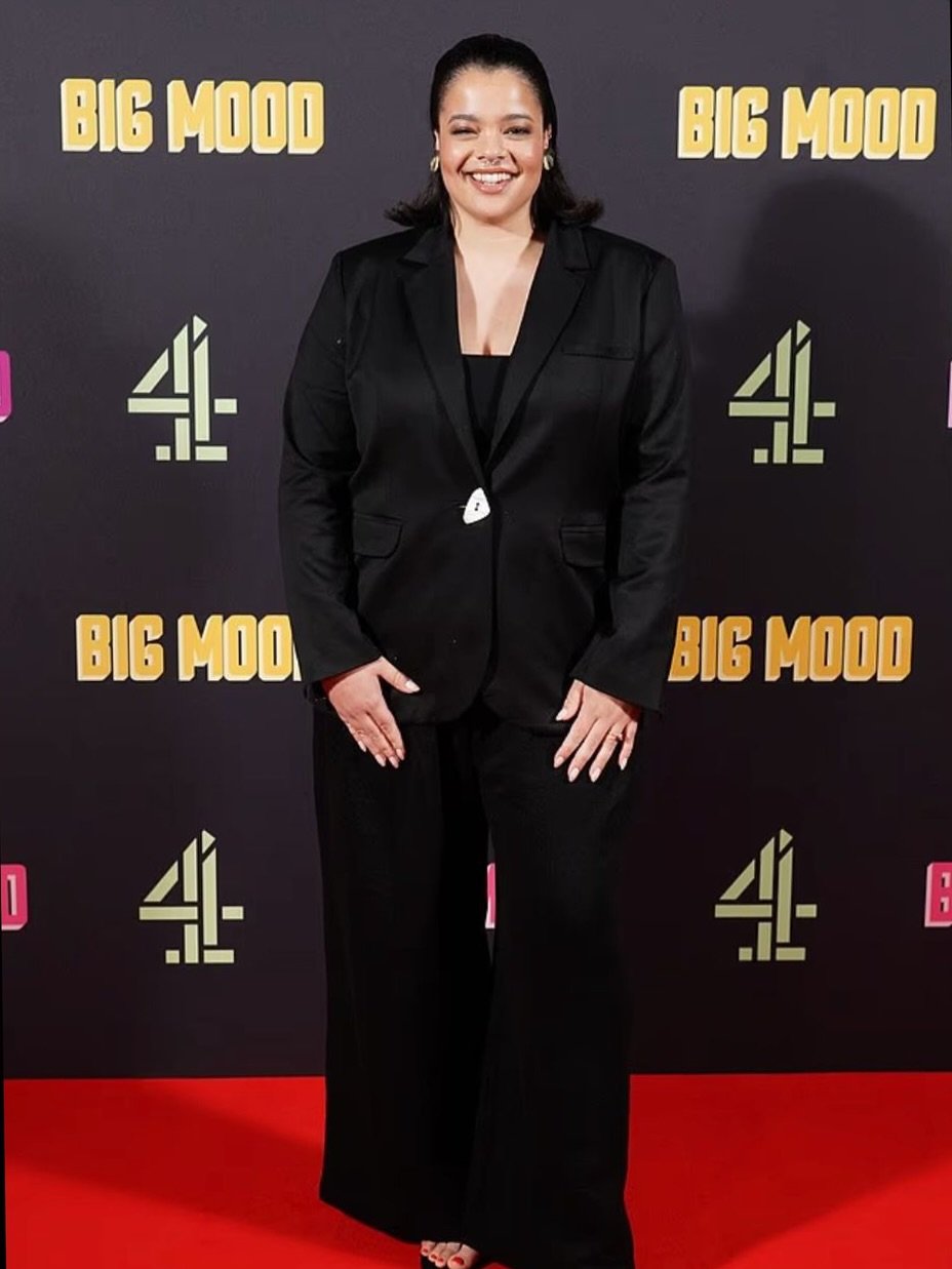 @lydiawestie wears @akyn_world for the Big Mood S2 premiere in London 🖤

Thank you @farrahoconnor