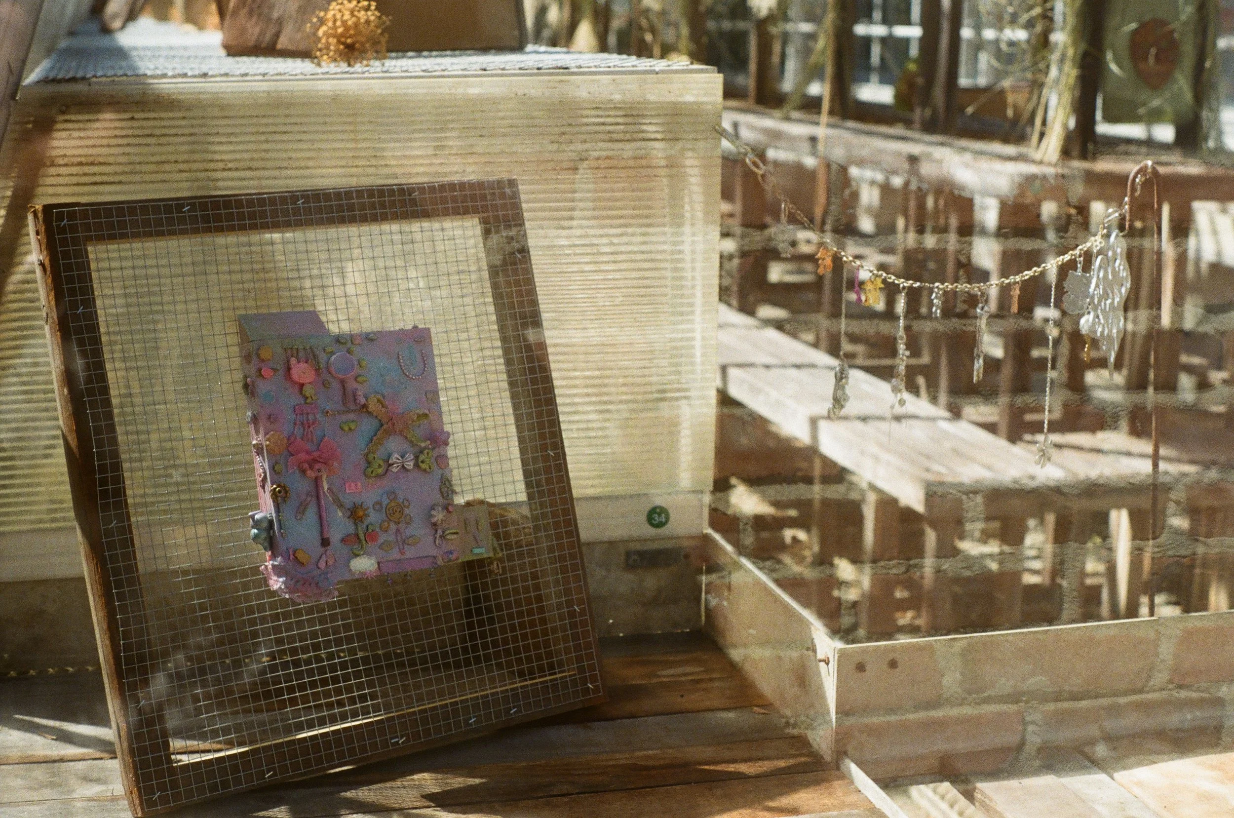 Abbot + Mi Casa, Mi Corazon by Maíra Senise 