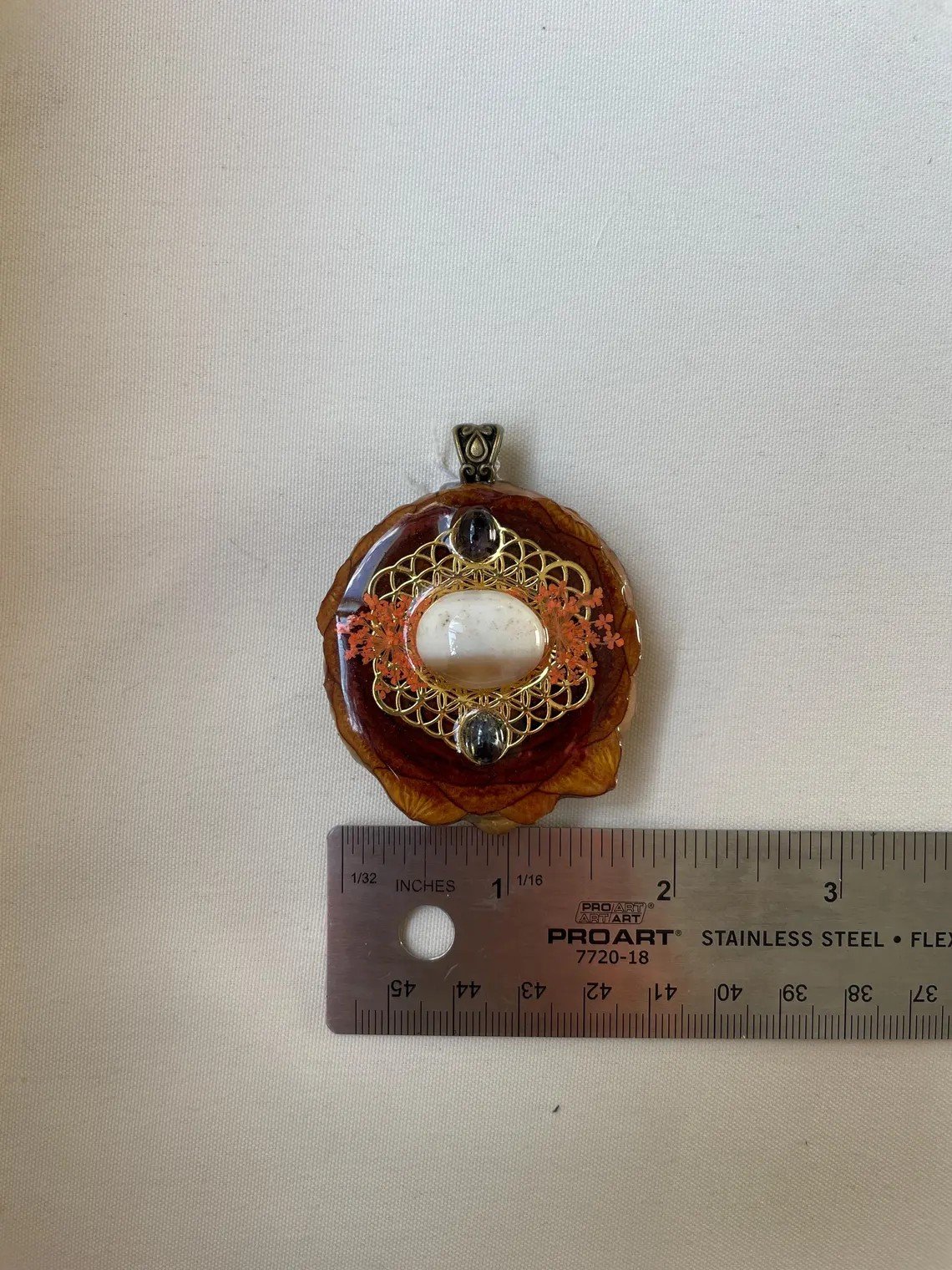 pendant3.jpeg