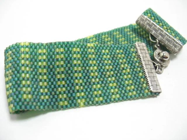 Beginning Bead Weaving and Peyote Stitch