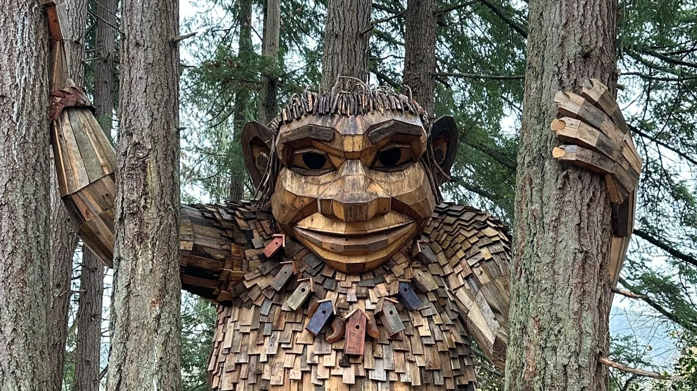 Giant Trolls and Circularity in Art