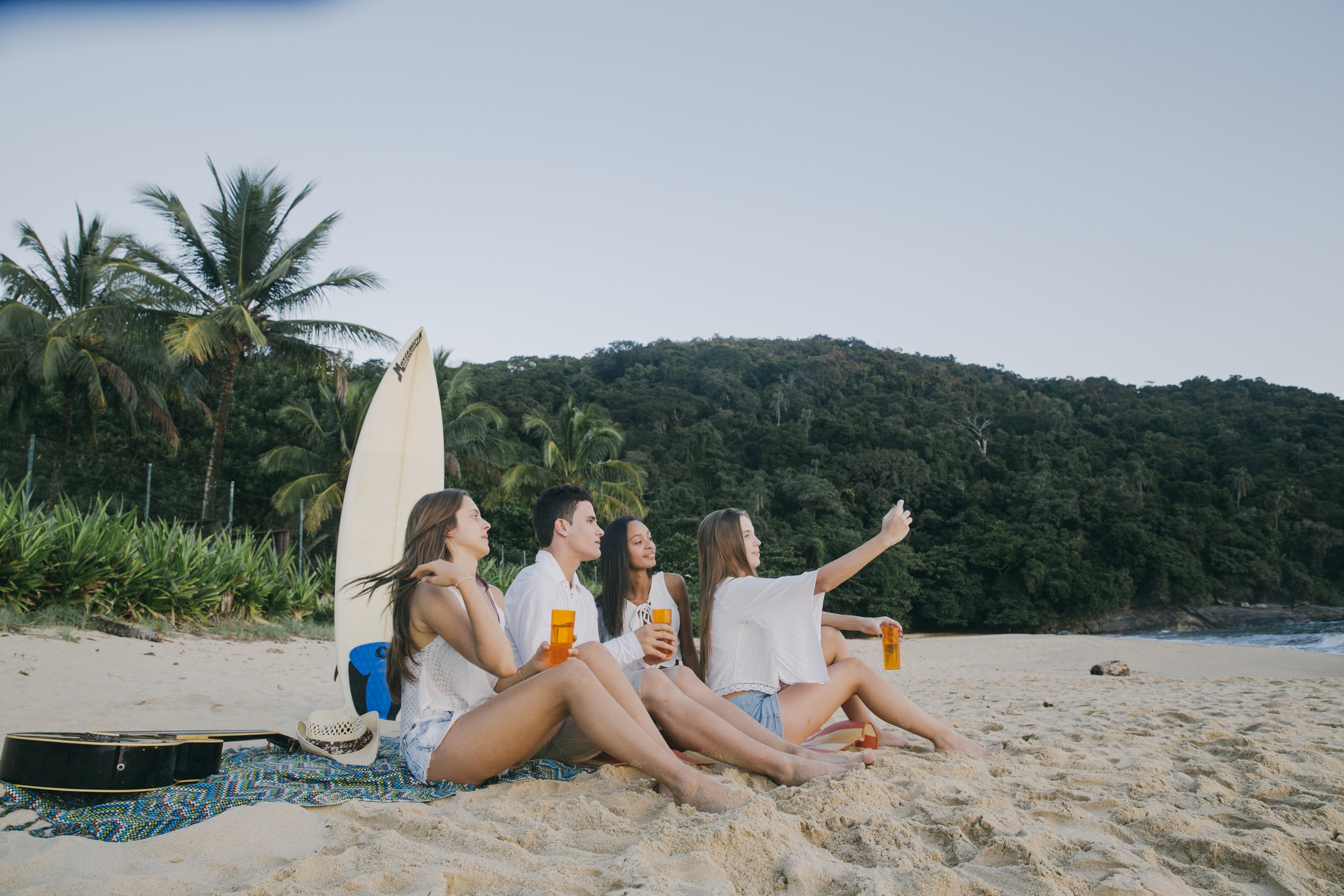 cool-friends-beach.jpg