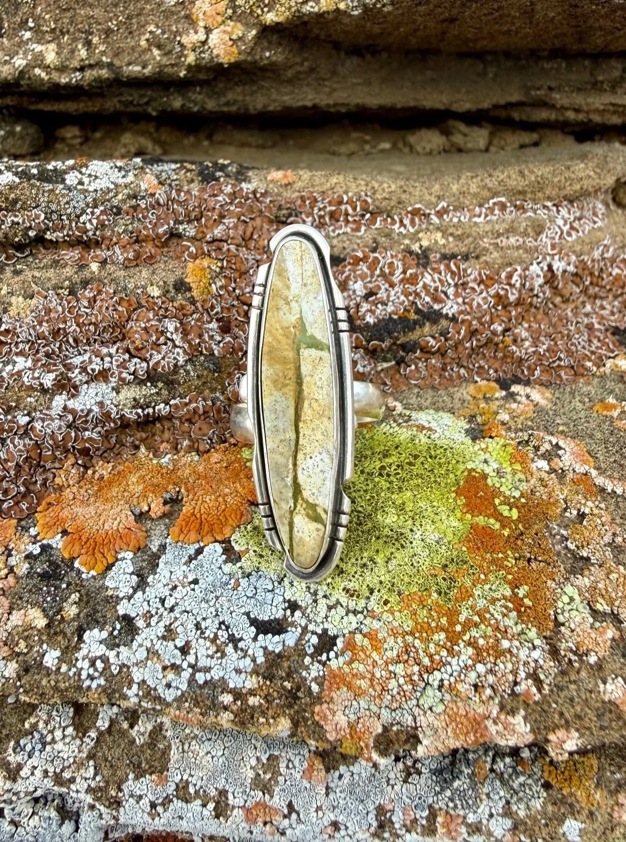 Montezuma Royston Ribbon Long Oval Ring