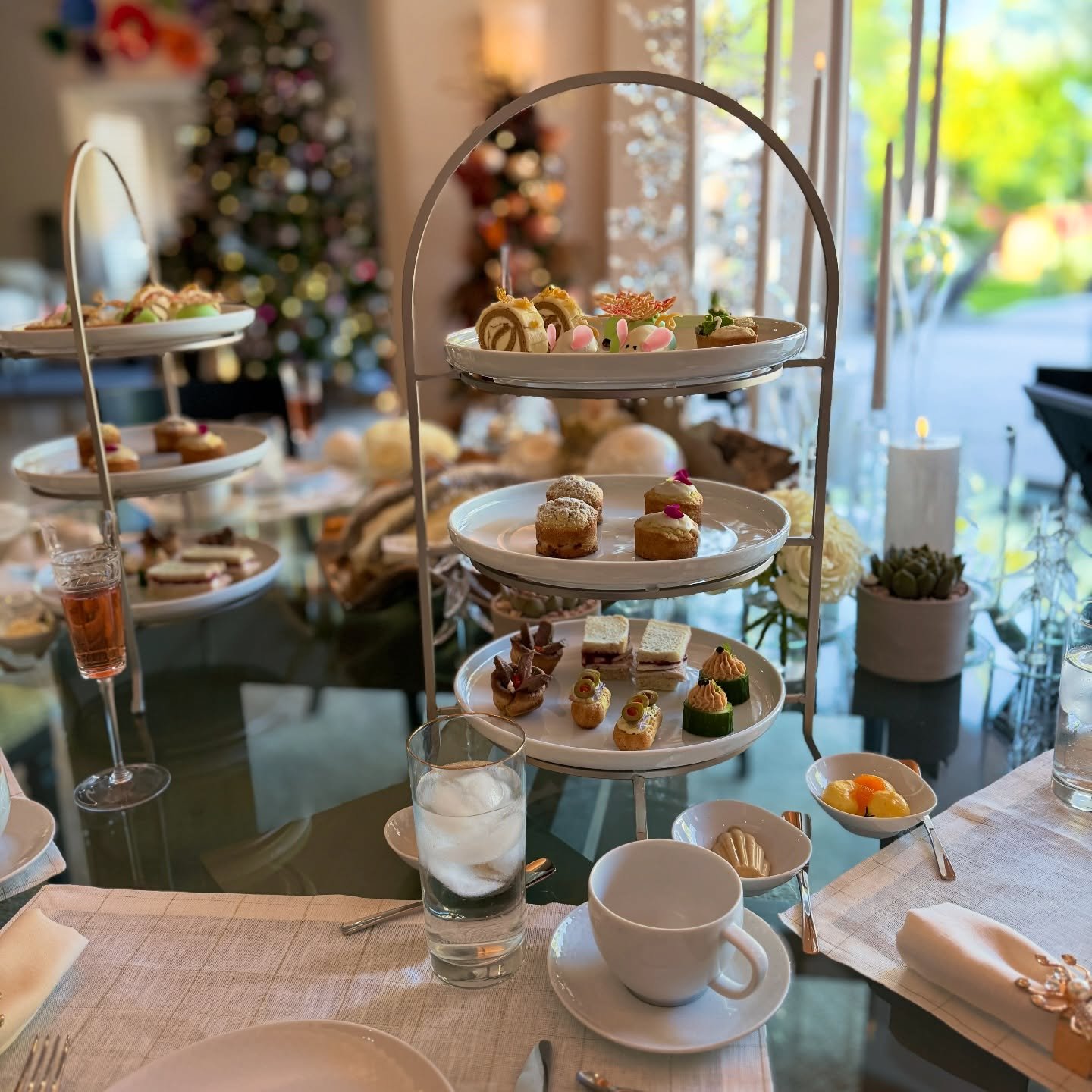 There is a distinct difference between being hosted and hosting.

At home, the setting is already established&mdash;familiar, personal, and entirely your own. There is no need to adapt to the rhythm of a dining room or a service designed for many tab