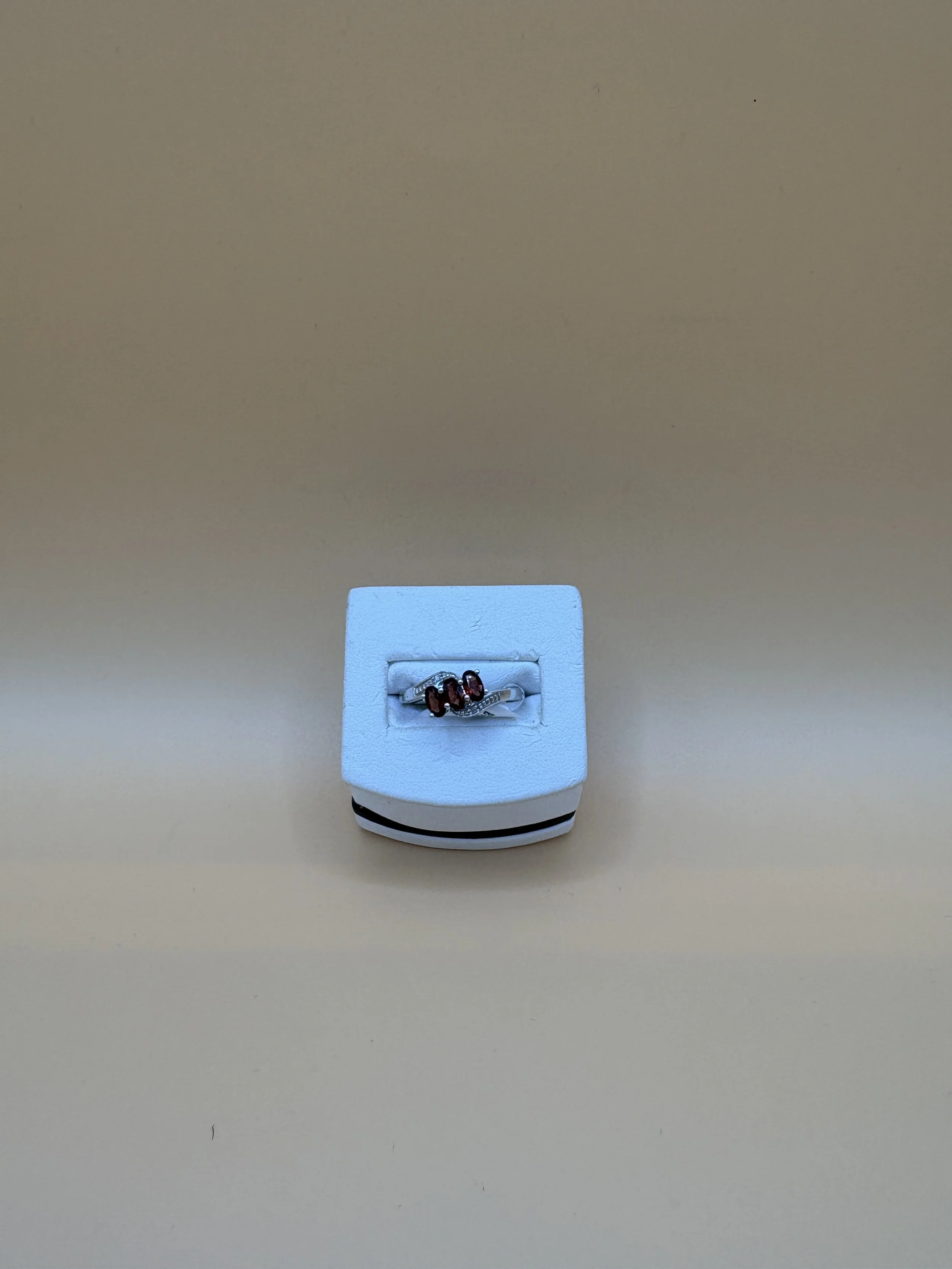 Garnet & Diamond Ring