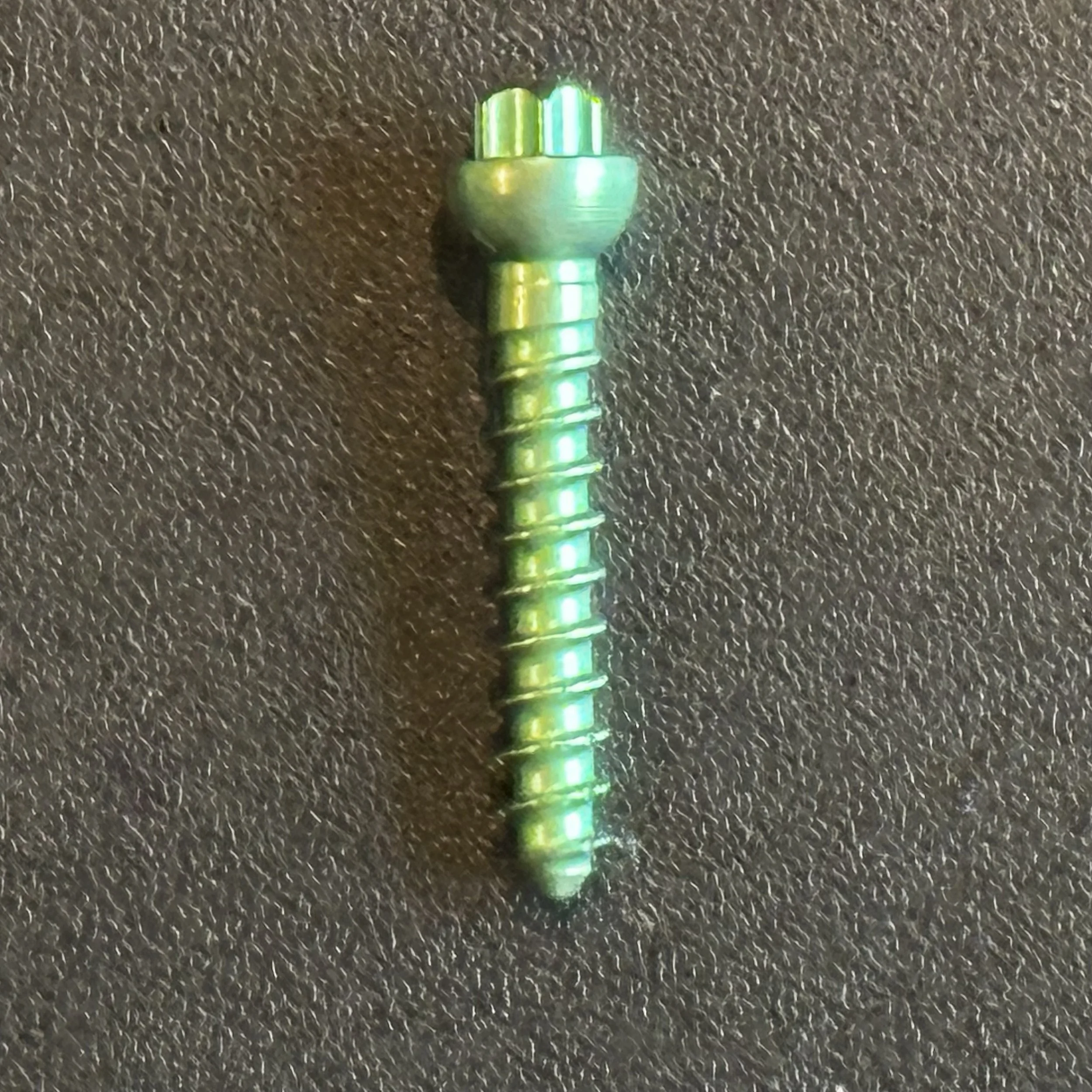 2.7mm Polyaxial Screw