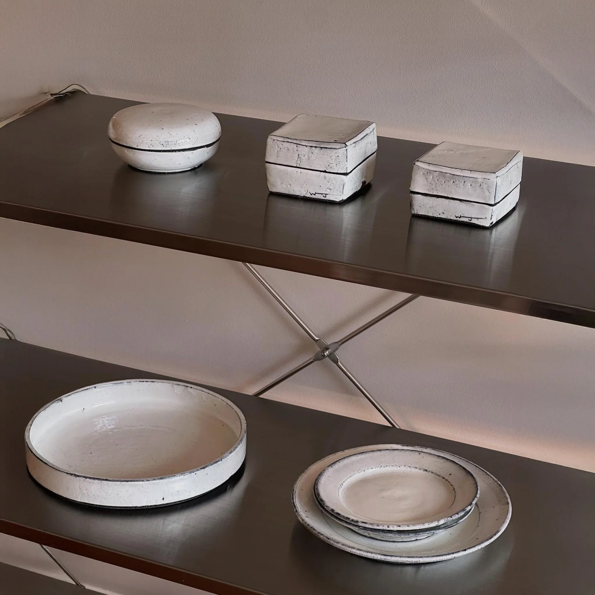 Wonki and J ceramics