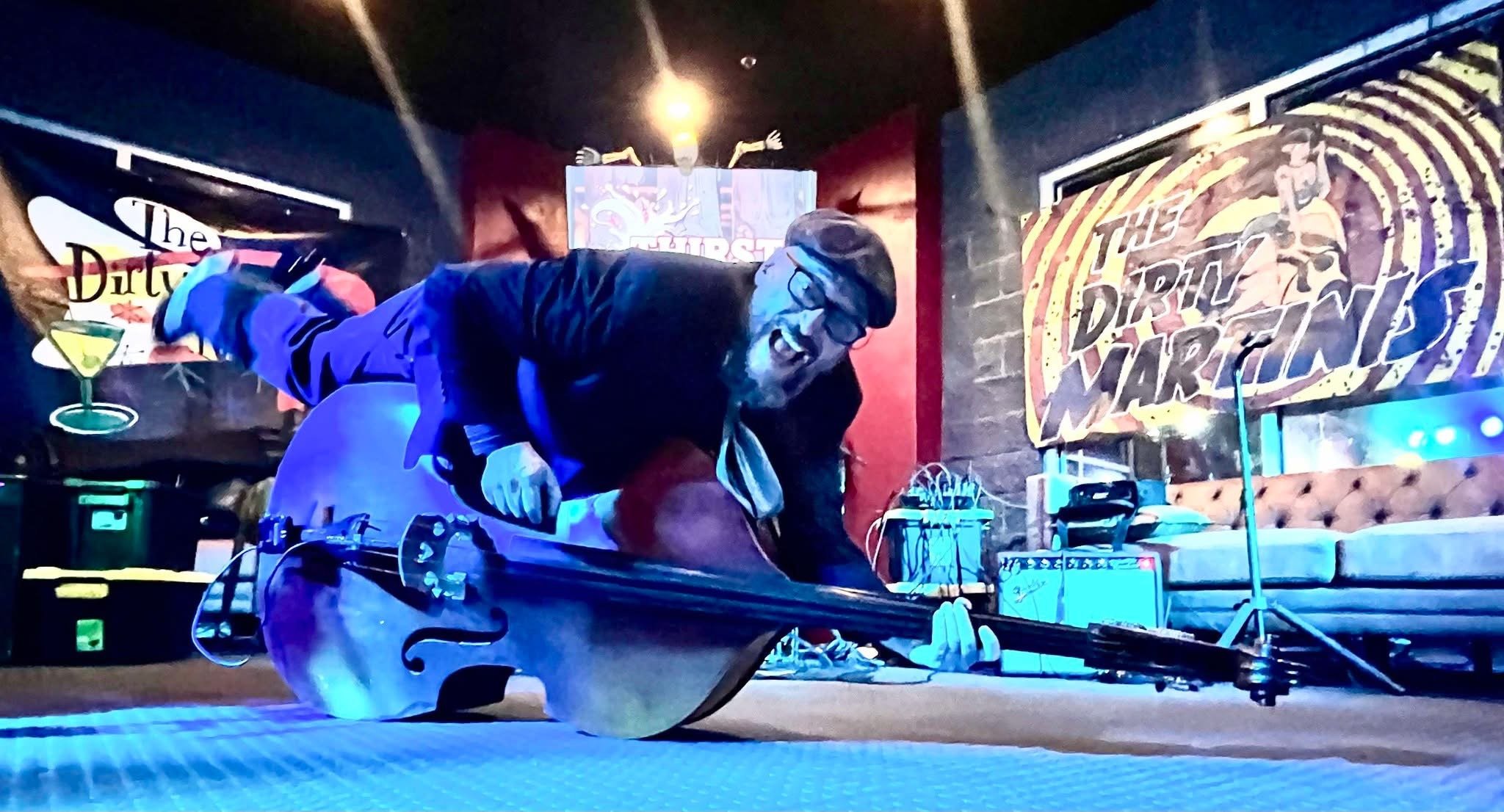 The Dirty Martinis at Smashed On The Rocks