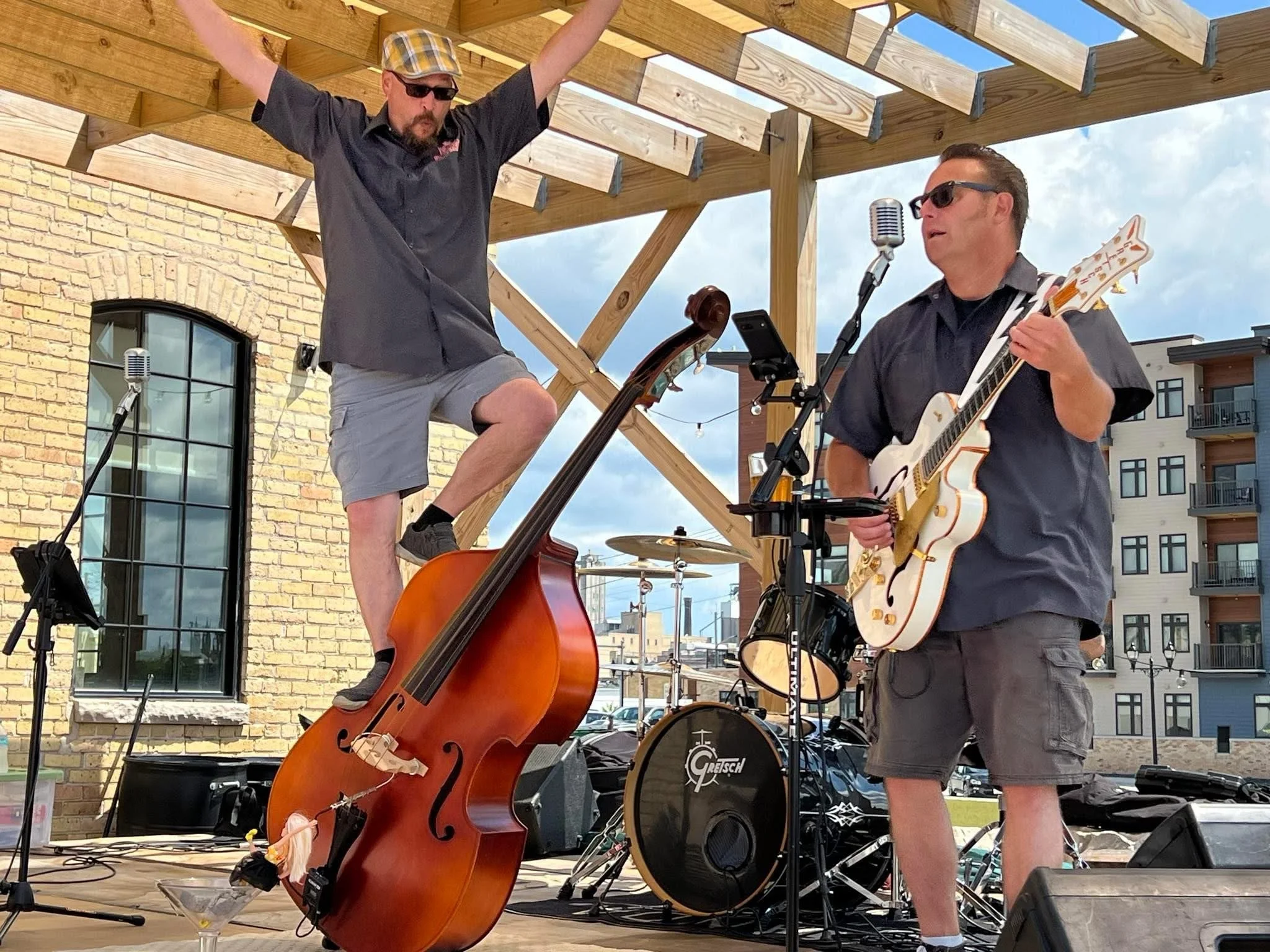 The Dirty Martinis at PetSkull