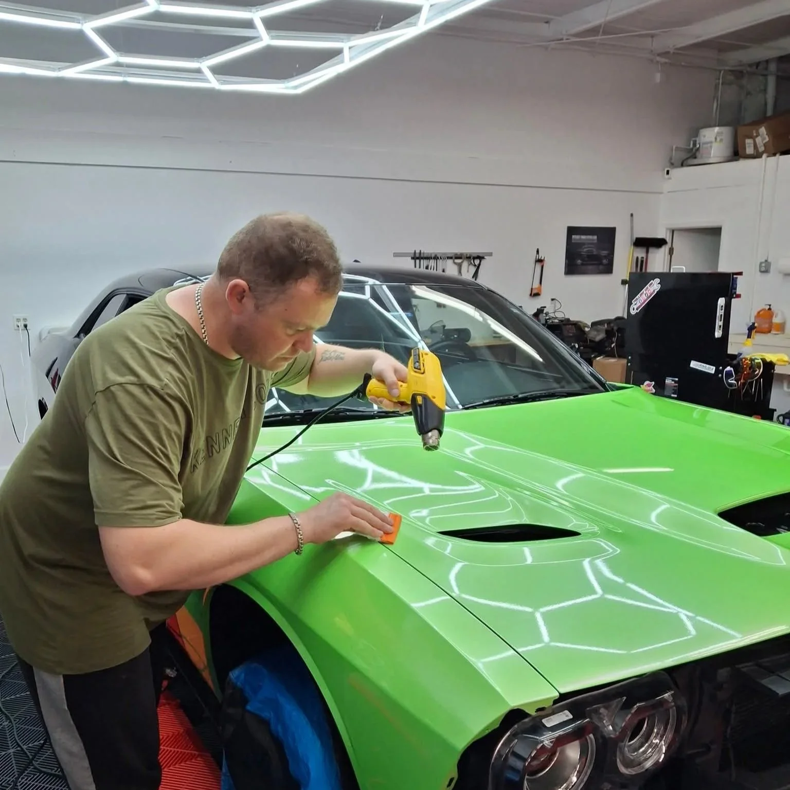 become a wrapper in illinois