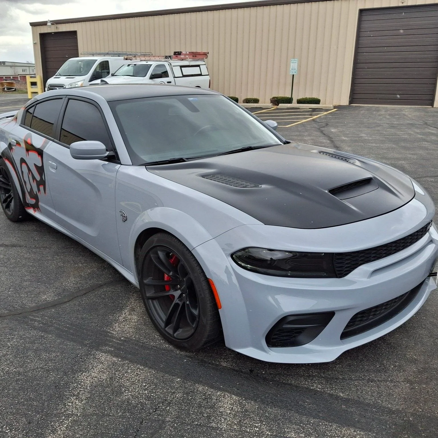 It’s all in the details. Precision-tucked edges and seamless PPF installation for high-end Porsche protection.