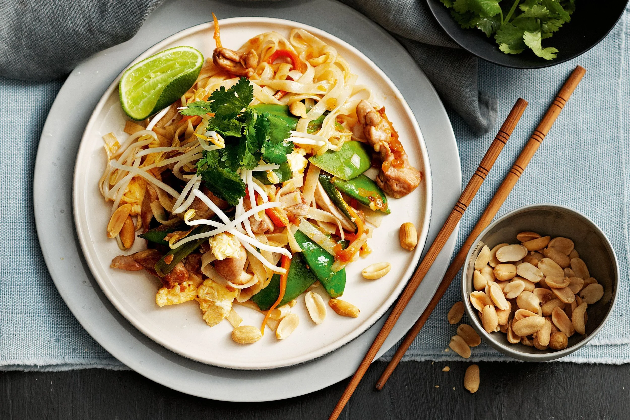 chicken-pad-thai-94082-1.jpeg