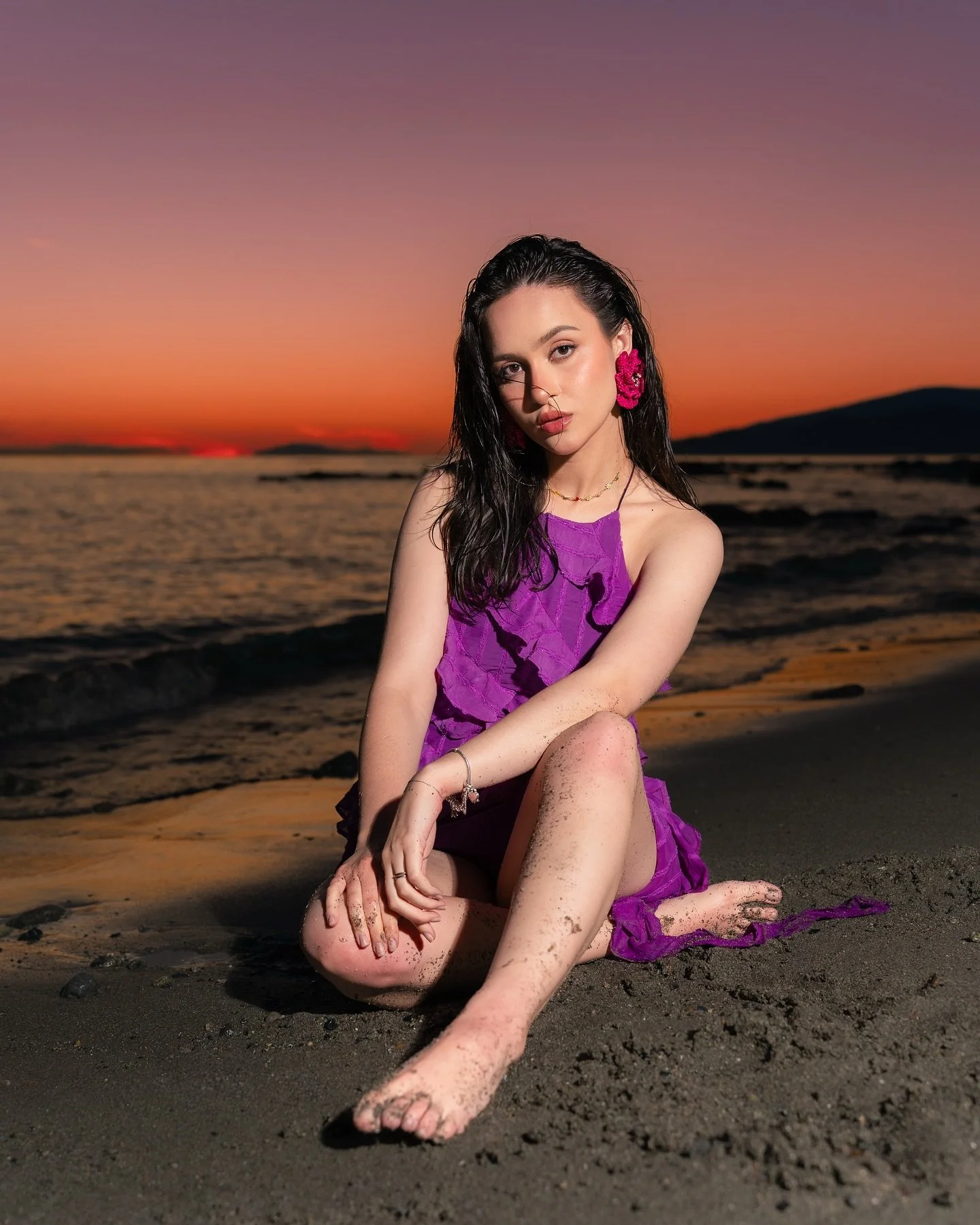 The dress may be drenched, but @anajuliaveronka &lsquo;s confidence never wavers 💖🌊