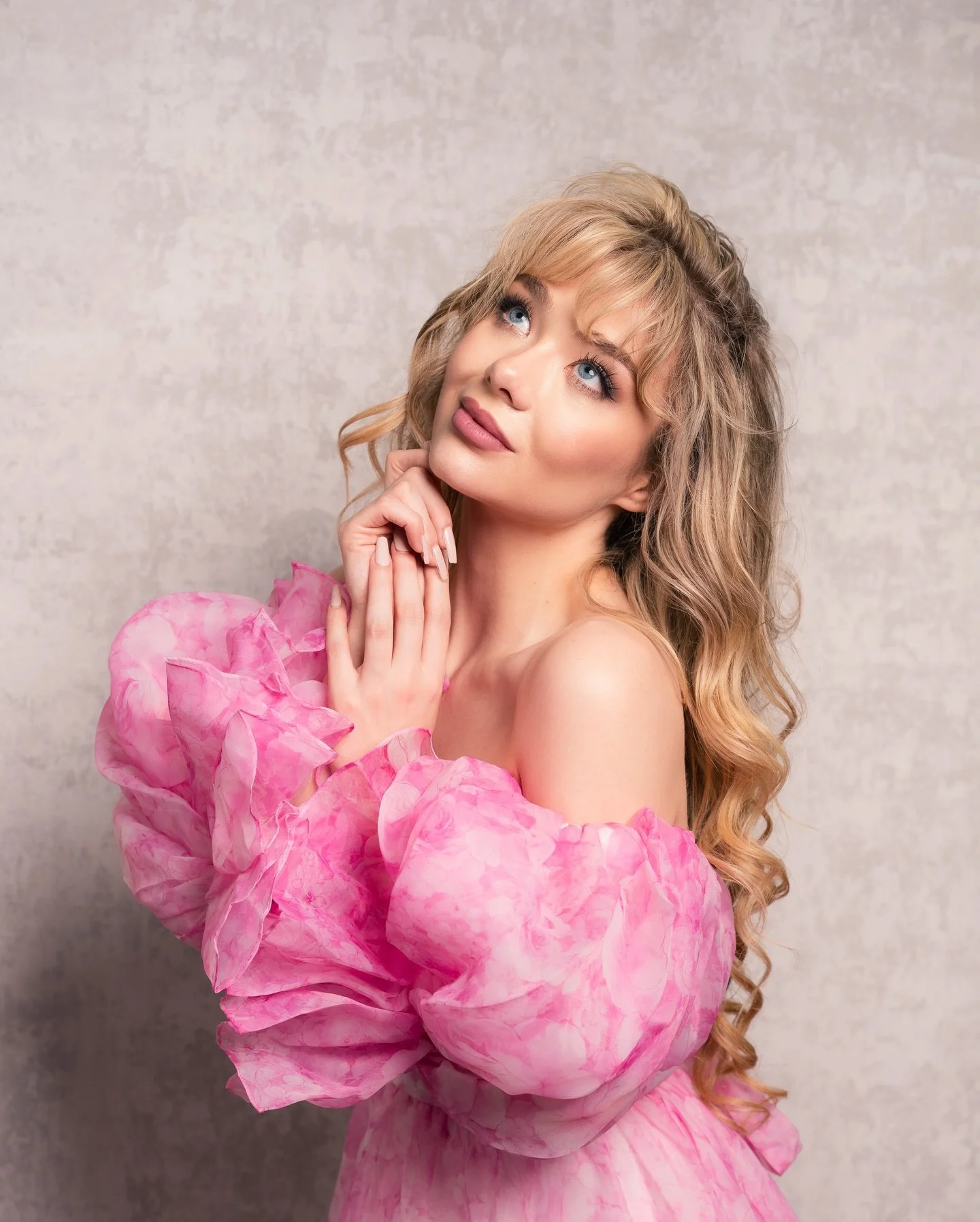 Pink perfection, Barbie edition 💗

SIGMA 50mm F1.4 DG DN | Art

Studio photo session - Vancouver photo session - Patricia Photo Vancouver - patriciaphoto.com - Studio photo session - Beautiful British Columbia