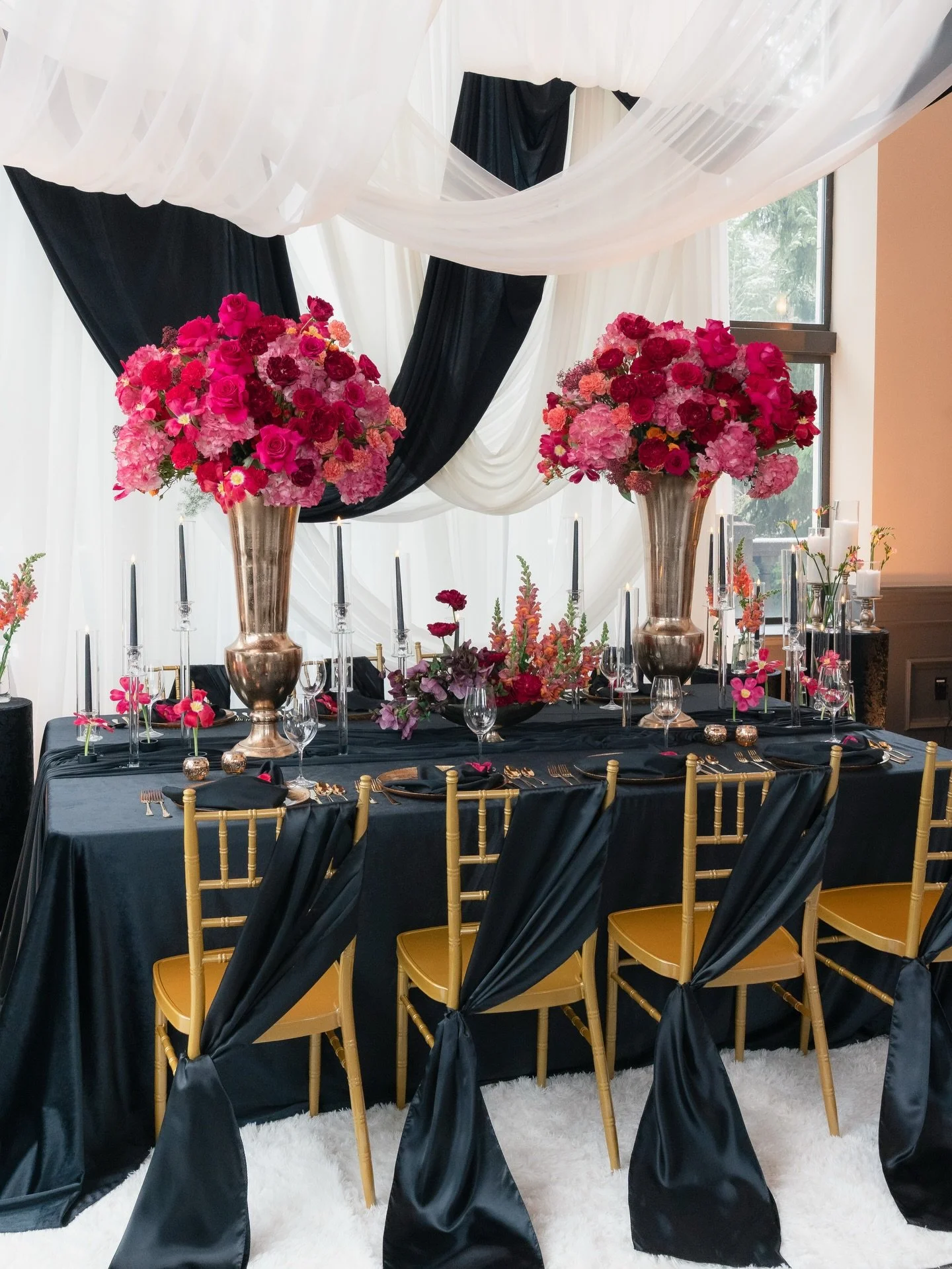 Before the moments unfold, the story is already written in the details 🌷🌹🕯️
Decor by @rosewoodeventdesign &amp; @vancouverchiavarichairs 

Wedding photography Vancouver - Patricia Photo Wedding Photographer - patriciaphoto.com