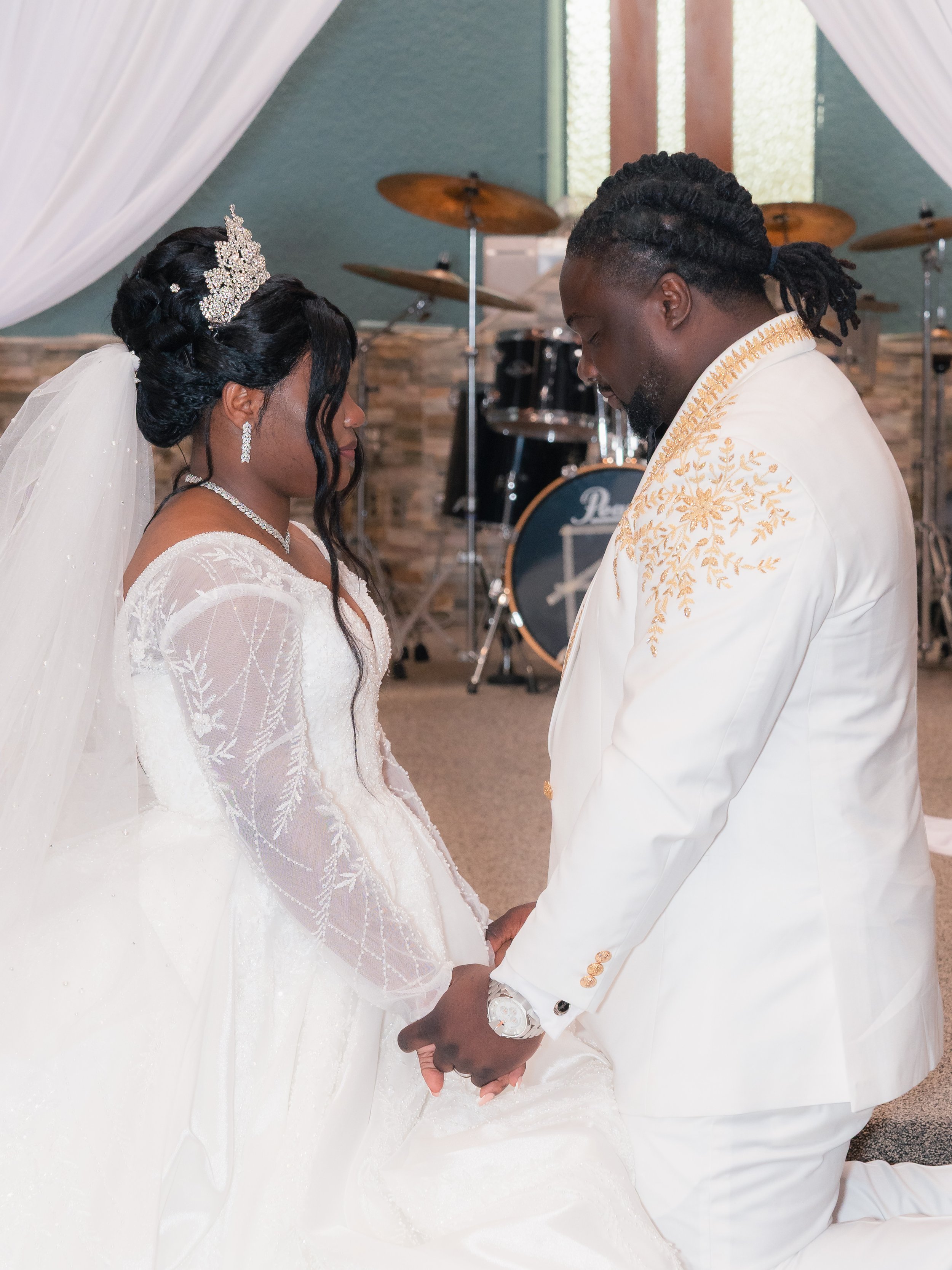 benedicte&isaac_church_pic15.jpg
